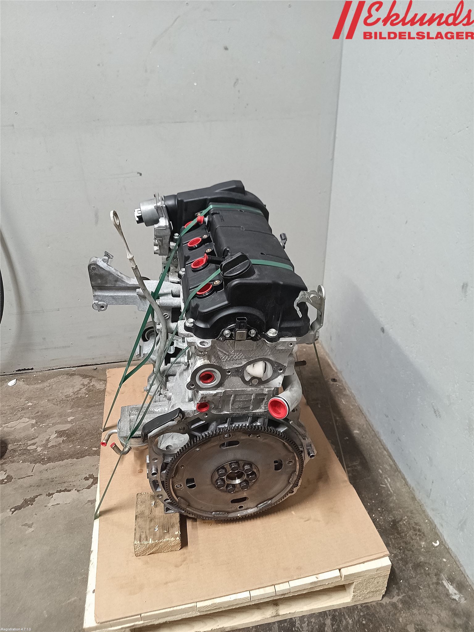 Mitsubishi OUTLANDER 13-21 Motor Bensin