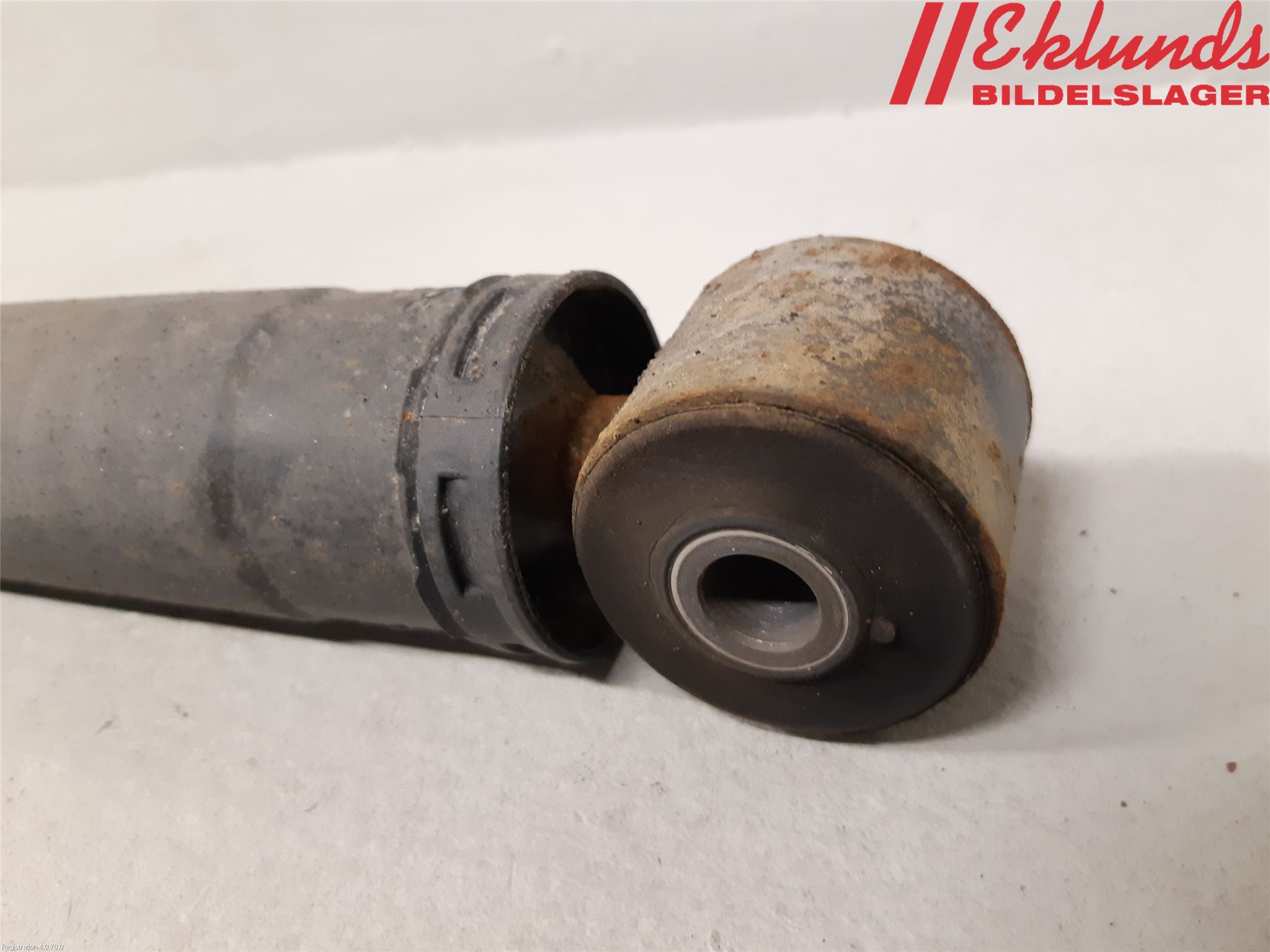 Opel VIVARO 15-19 Stötdämpare Bak