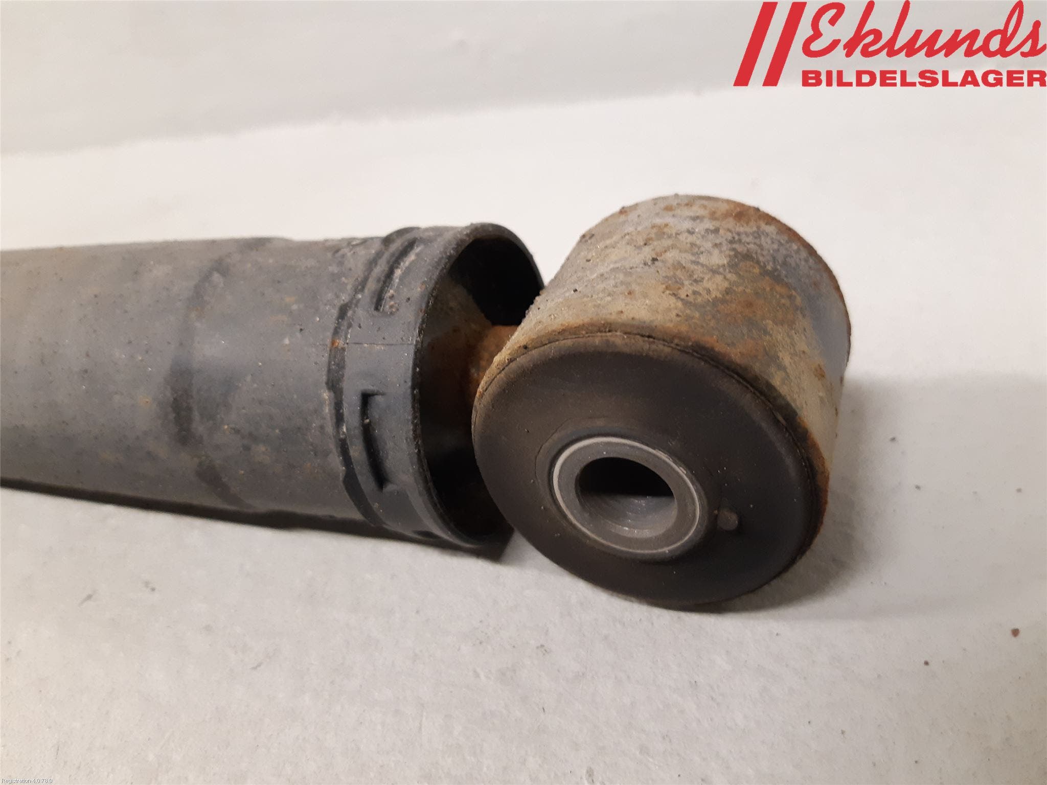 Opel VIVARO 15-19 Stötdämpare Bak