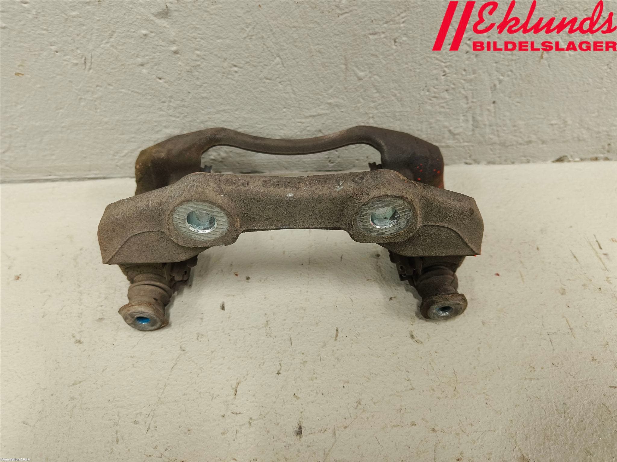 Opel CORSA F, CORSA-E 20- Bromsokshållare