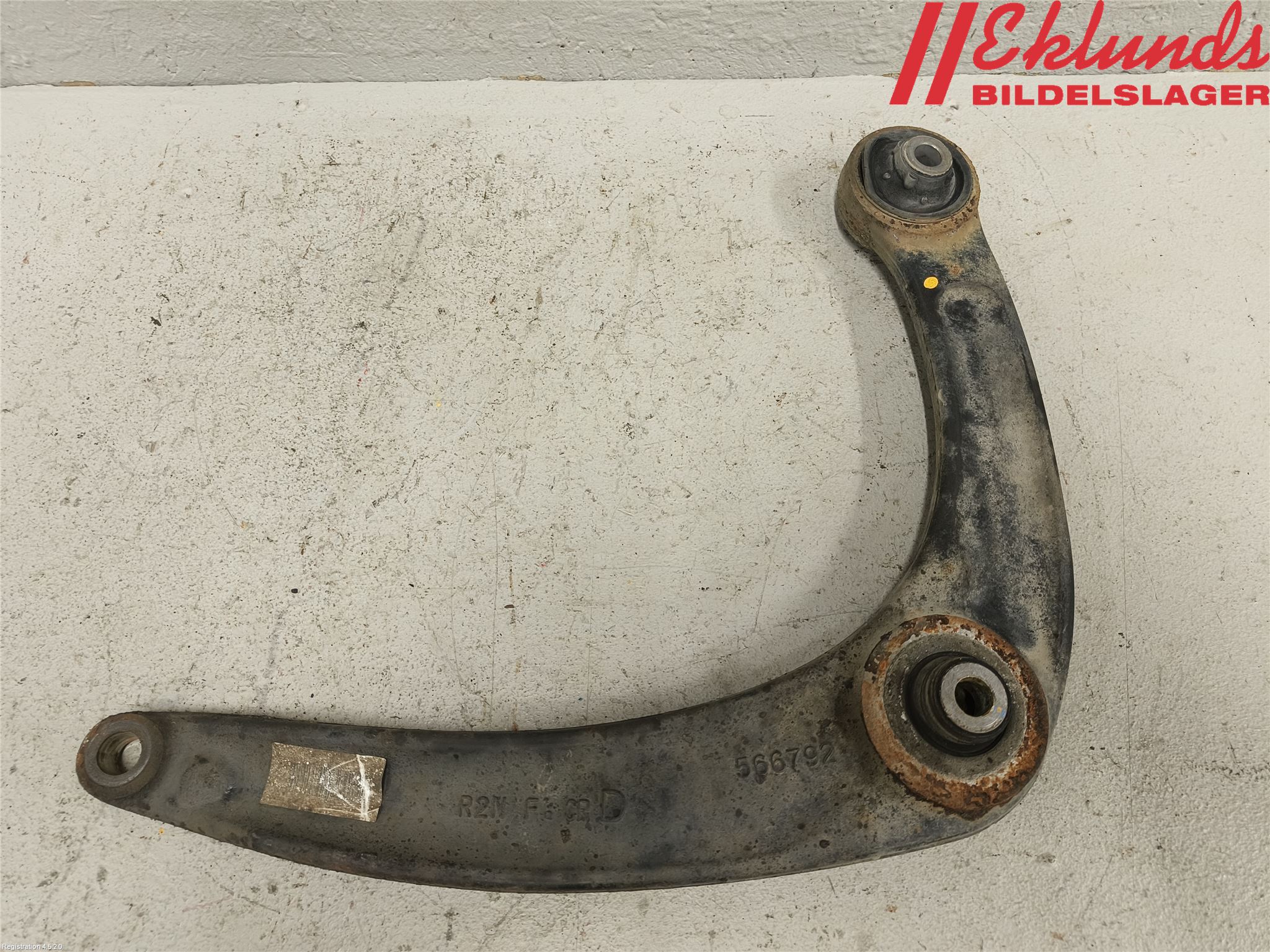 Peugeot PARTNER 16-18 Bärarm Fram Undre Hö
