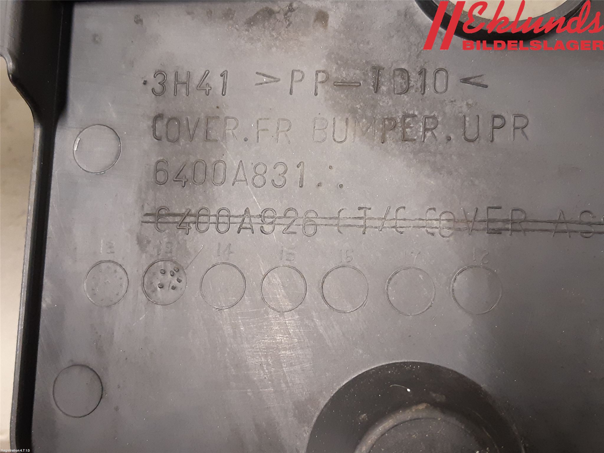 Mitsubishi LANCER 07-14 Täckplast Front