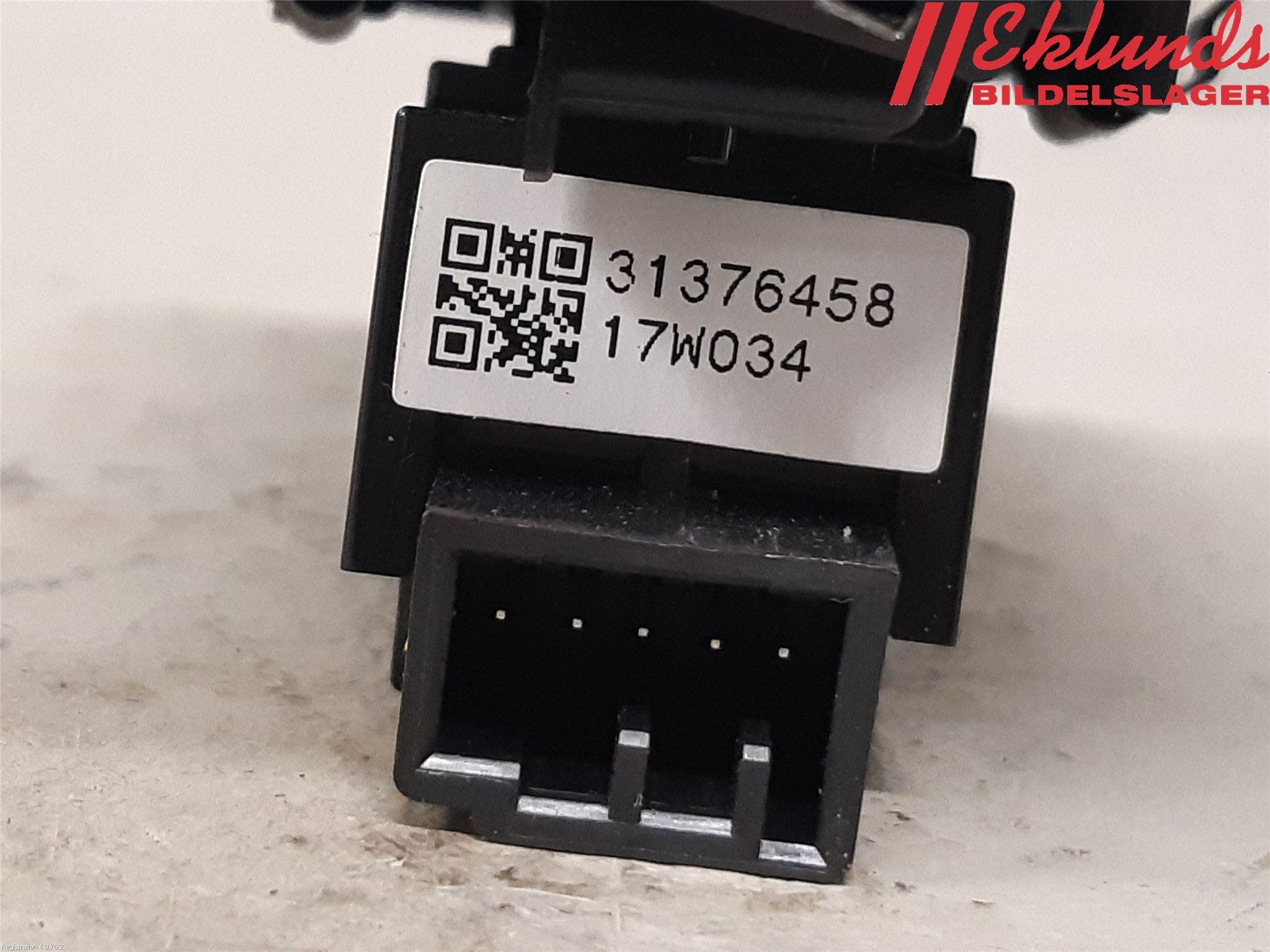 Volvo V90 17->> Strömställare Elhiss