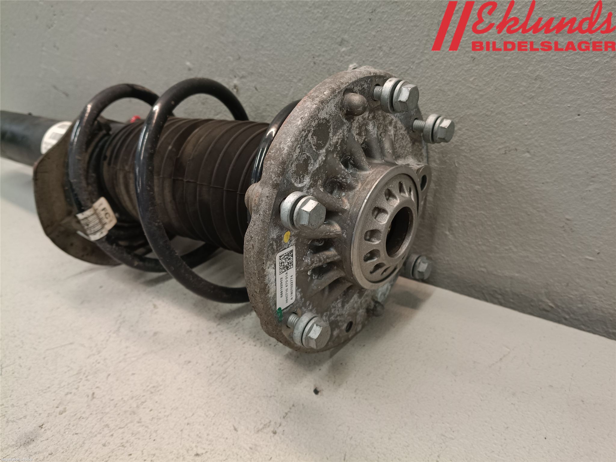 BMW 1 F20/F21 11-19 Fjäderben Fram Vänster