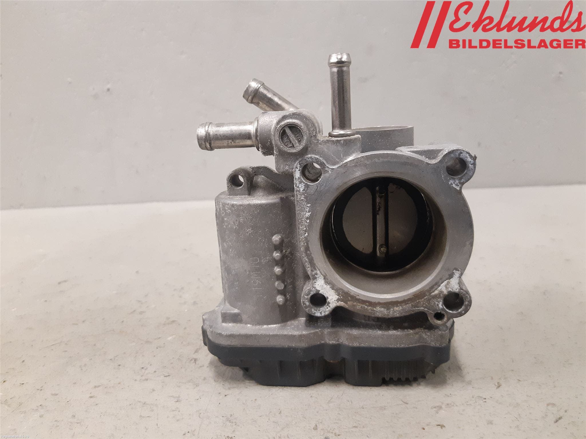 Kia PICANTO 17- Injspjällhus