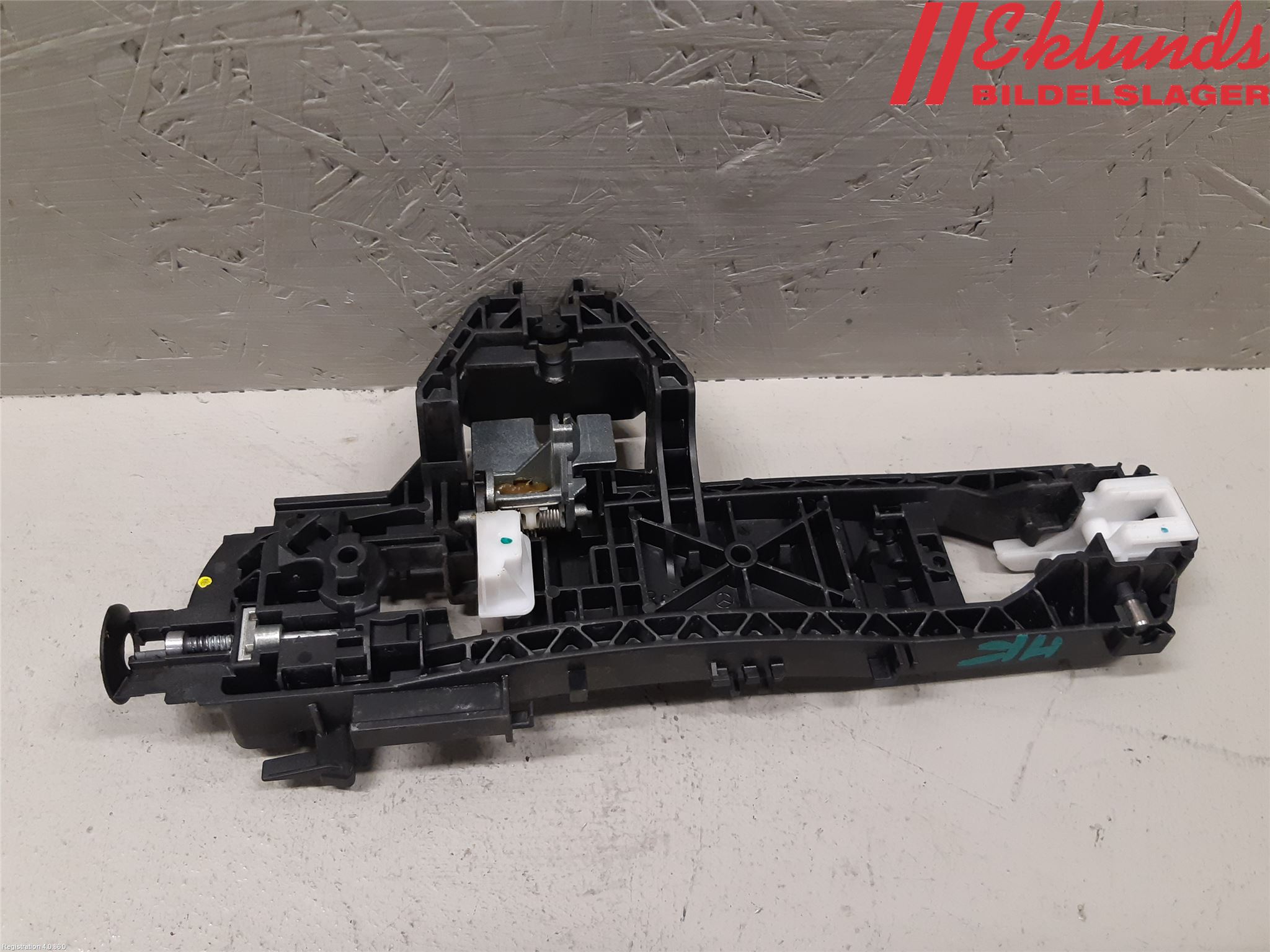 Mercedes-Benz MB GLK-KLASS (X204) 08-16 Dörrhandtag Yttre Hö