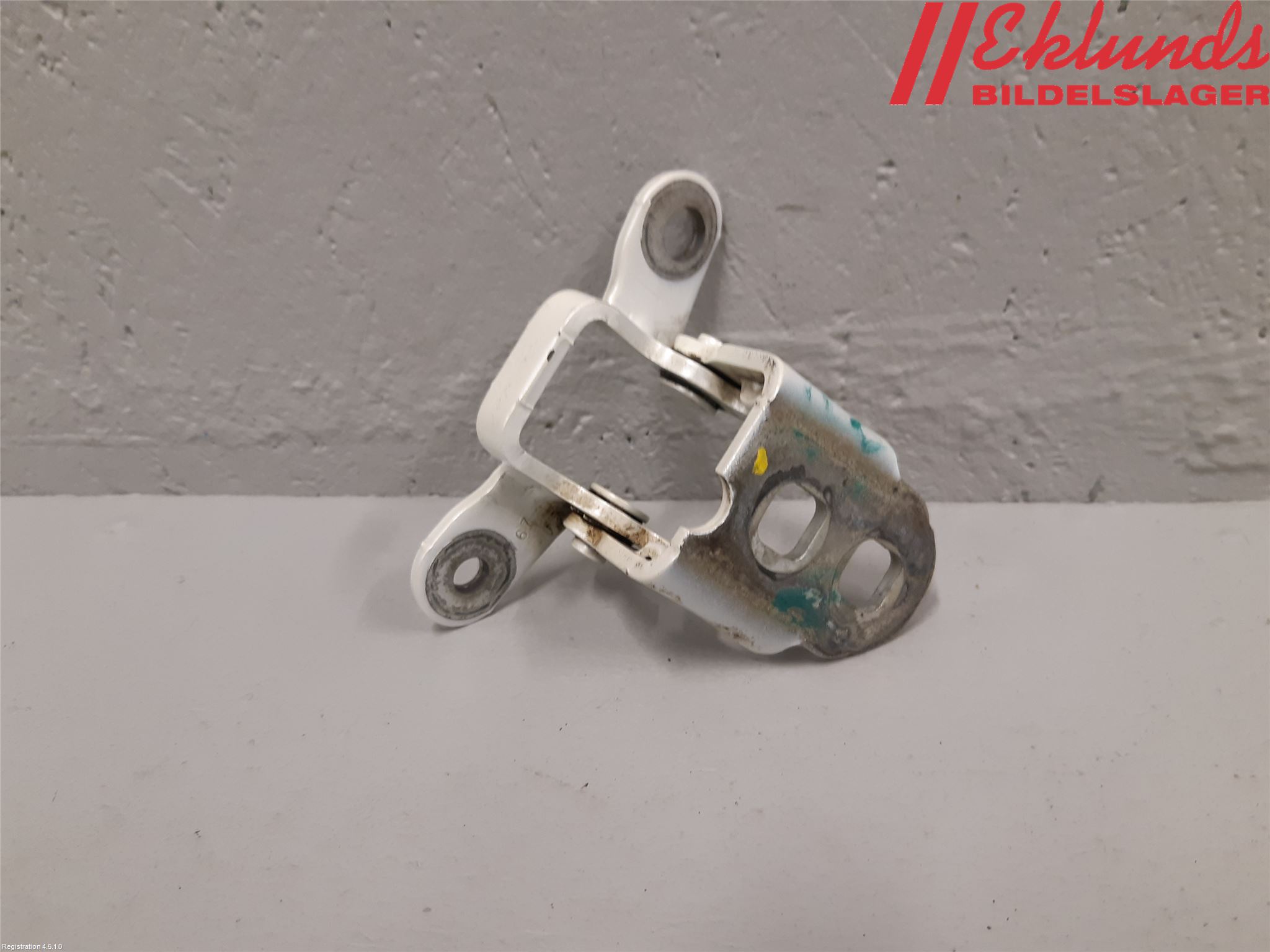 Fiat FREEMONT Dörrgångjärn