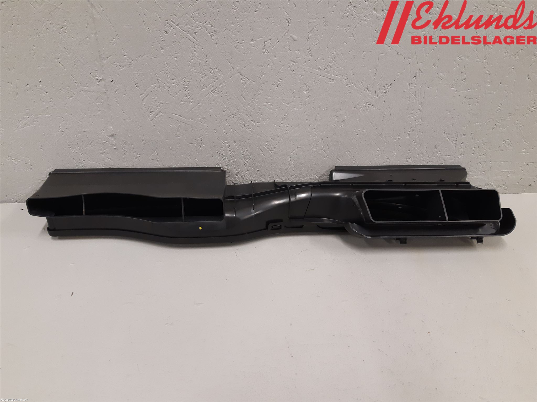 Volkswagen VW PASSAT 15-19 Förg-Bälg-Rör Mot Luftr