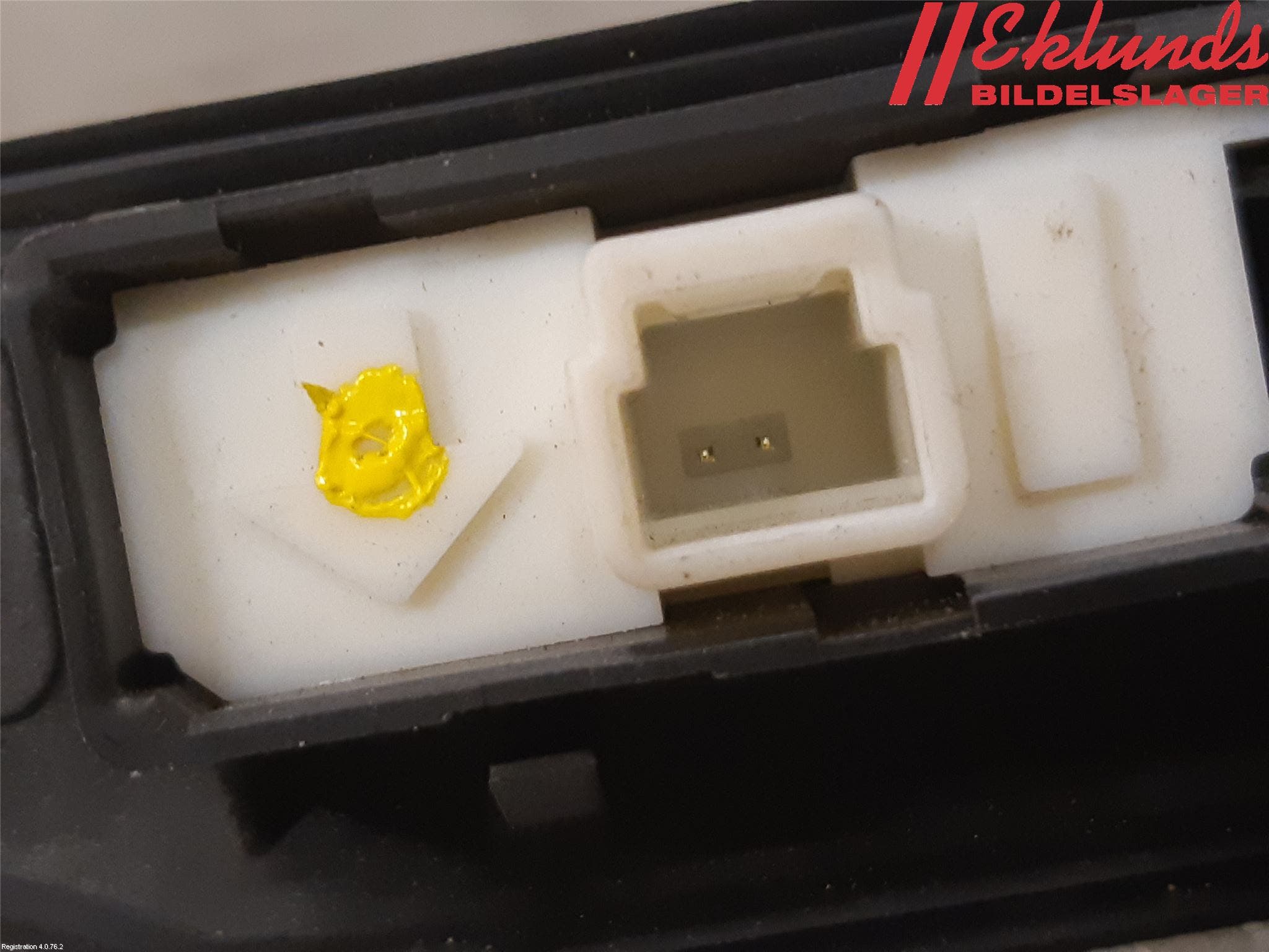 Toyota YARIS XP130 15-20 Bakluckehandtag