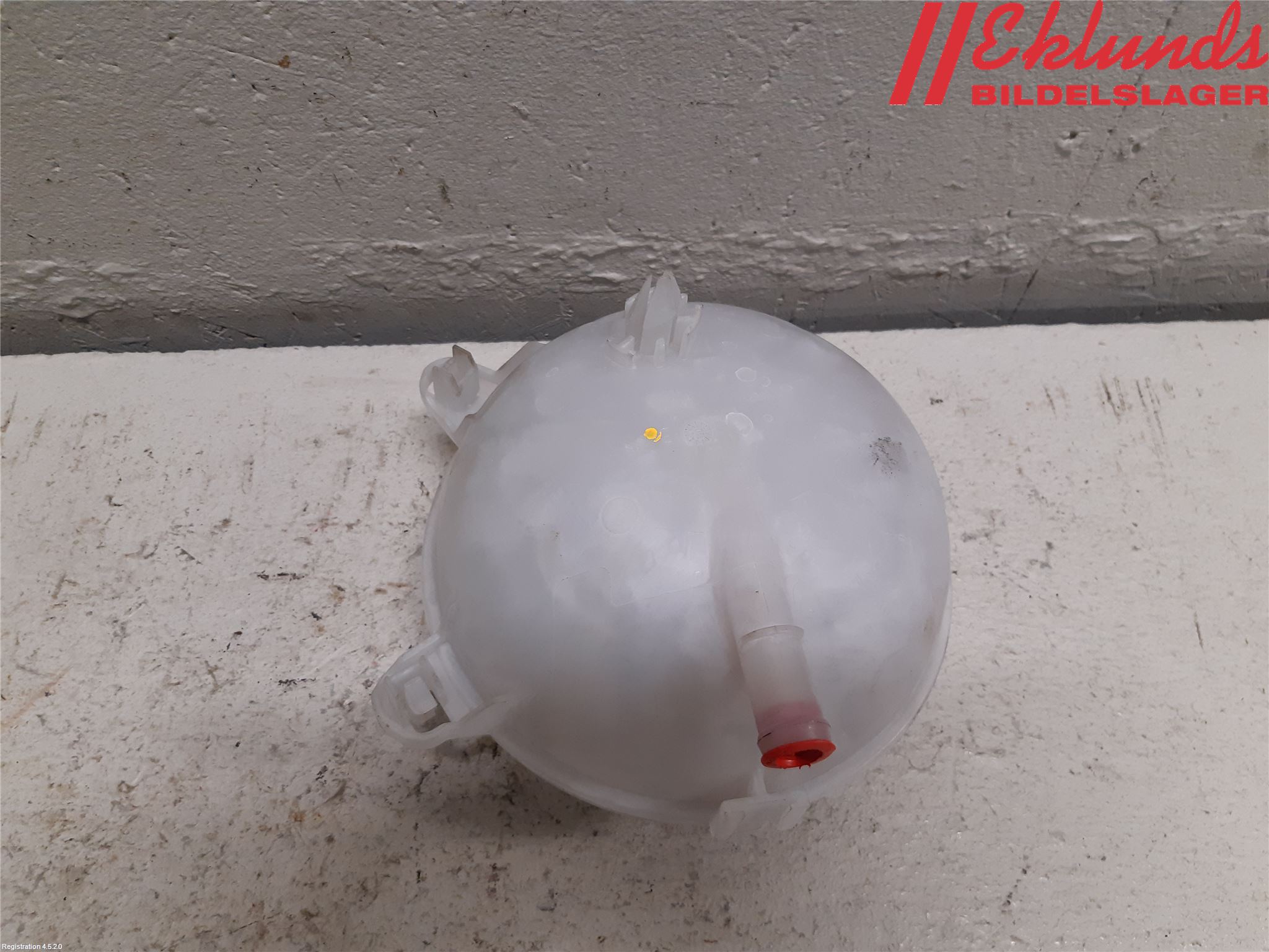 Audi A6 F2/C8 19- Expansionstank