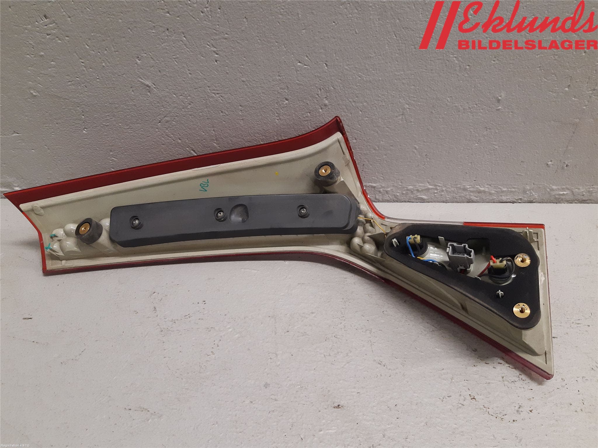 Volvo V70 08-13 Bakljus Lucka Vä