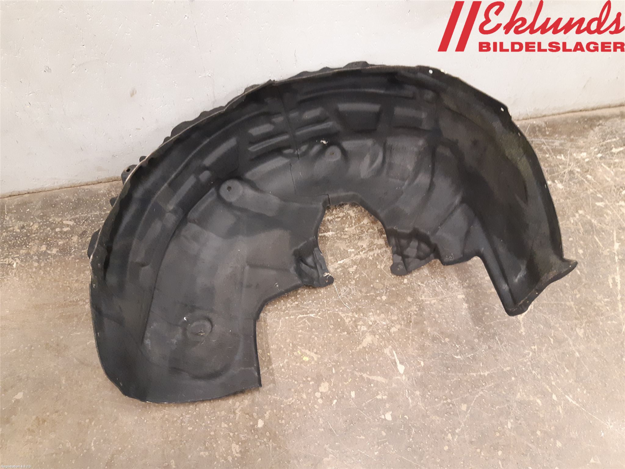 Volvo XC90/RECHARGE 16- Skärm Inner