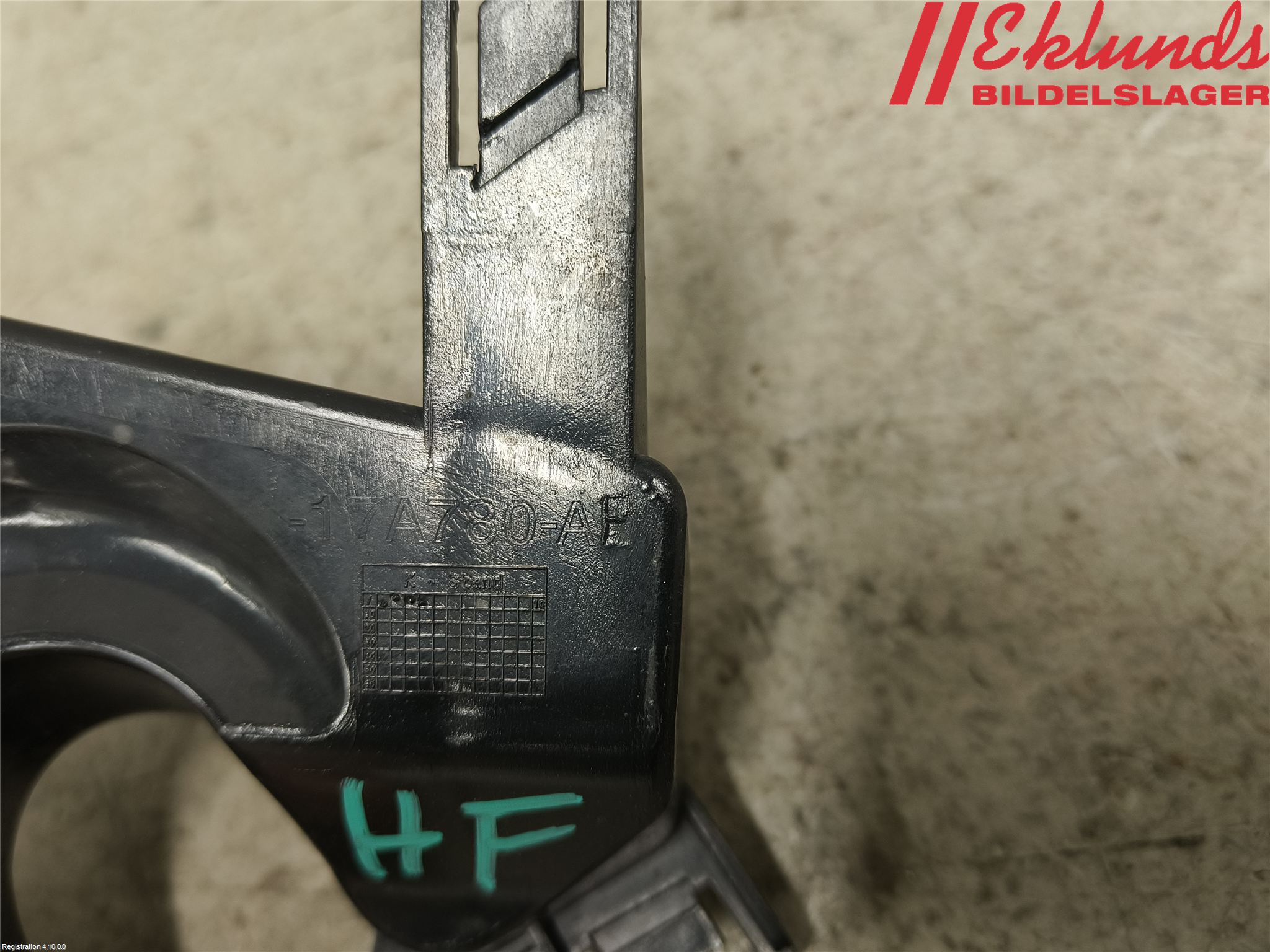 Ford KUGA 08-12 Stötfångarfäste Fram Hö