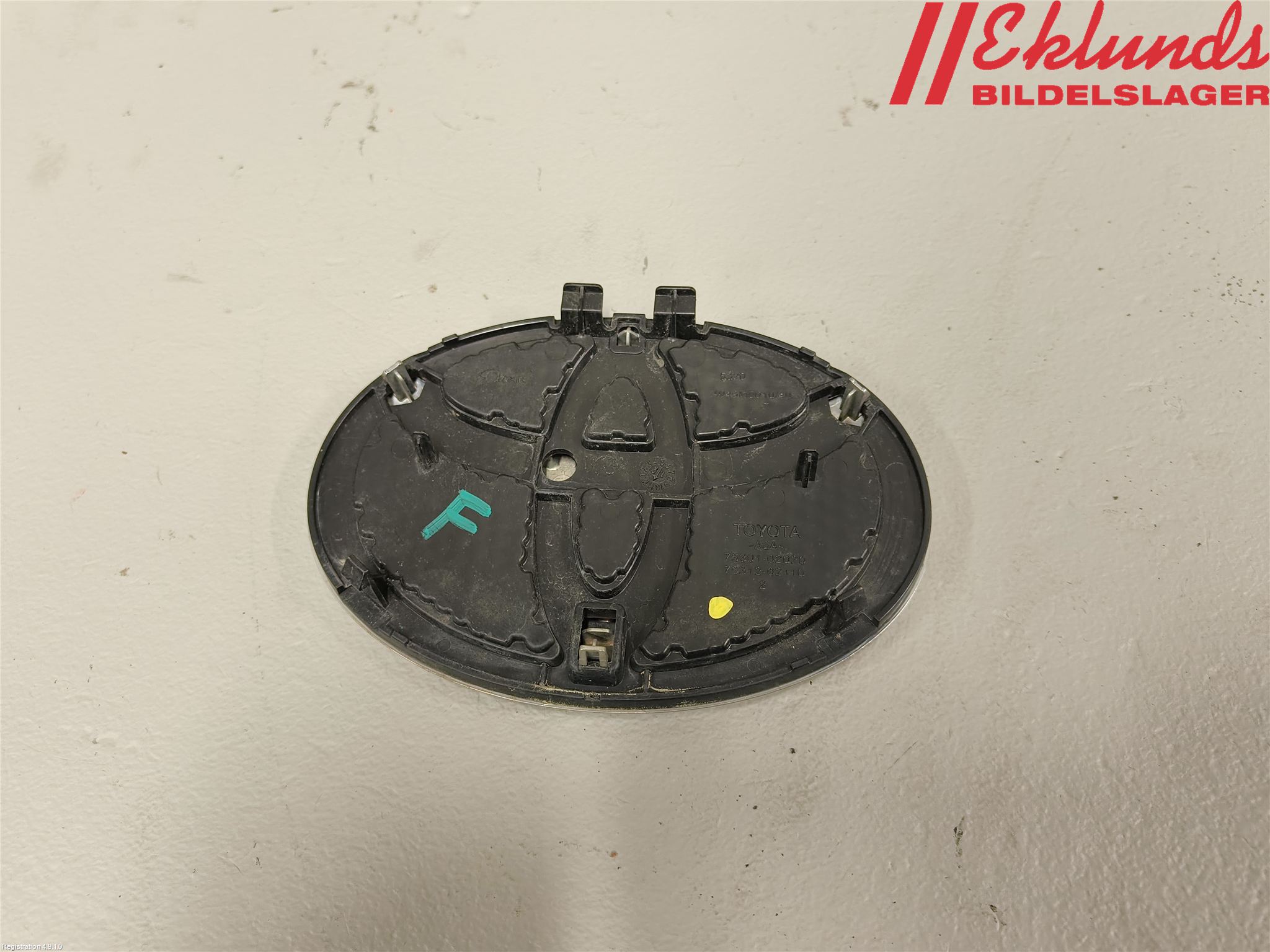 Toyota VERSO 09-18 Emblem