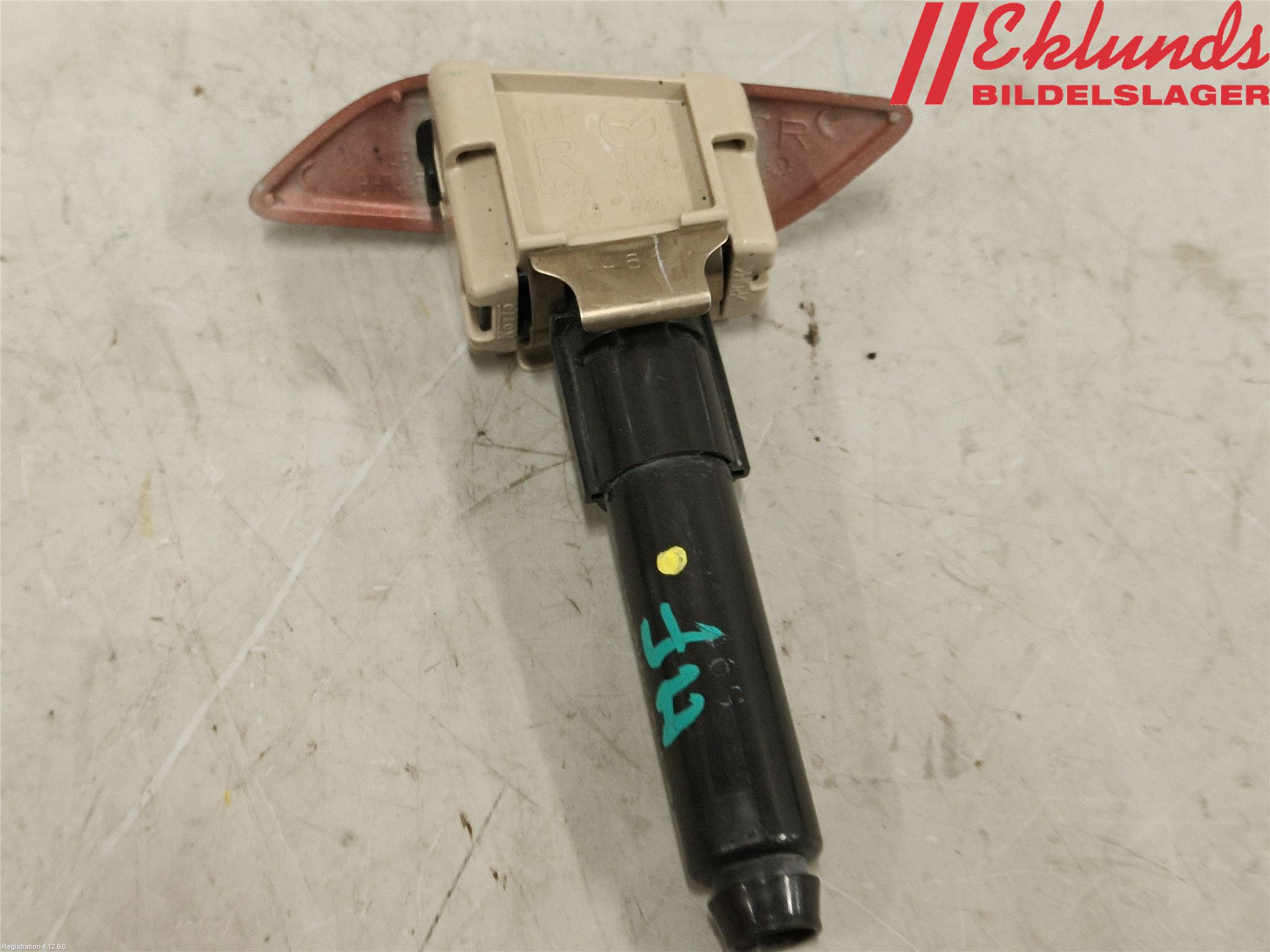 Mazda 3 III 14-19 Spolarmunstycke Strålkastare