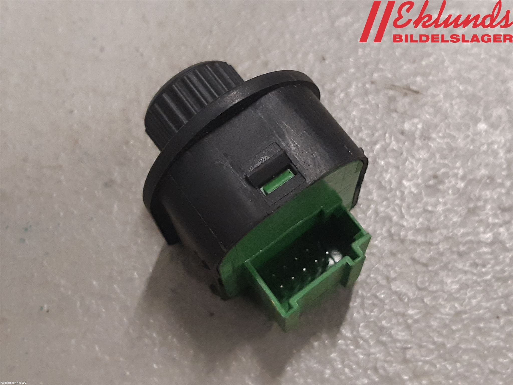 Volkswagen VW TRANSP/CARAVELLE (T5) 04-15 Strömställare Spegel