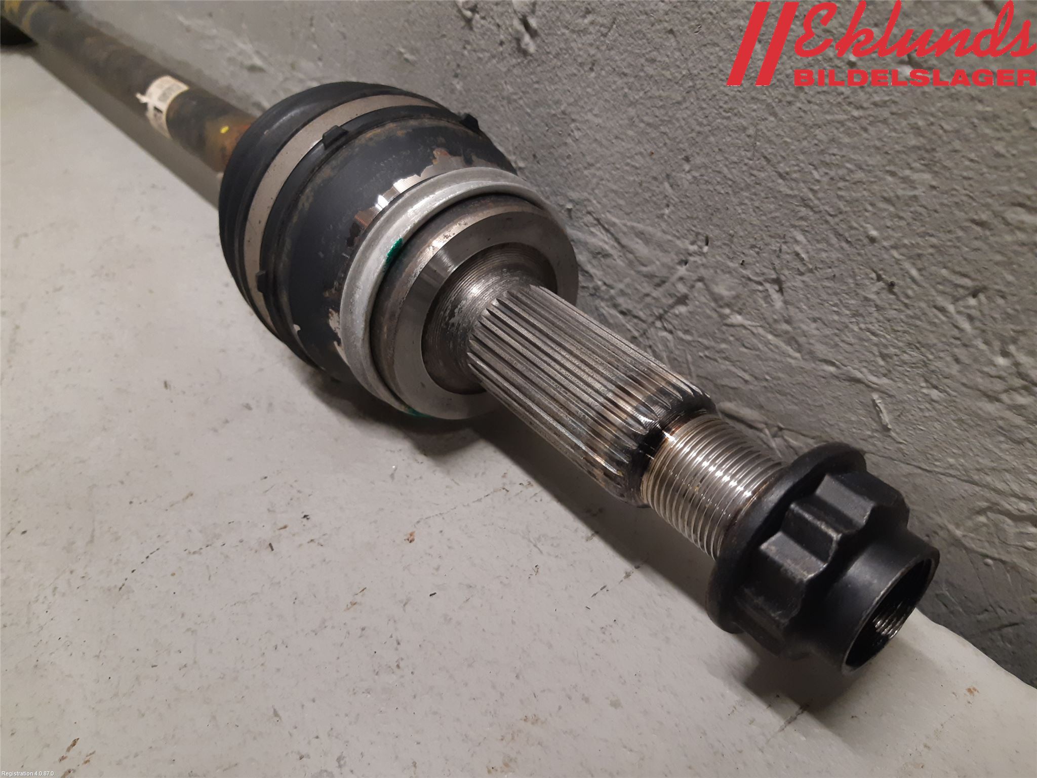 Lexus NX 340h/450h+ 21- Drivaxel Bak Höger