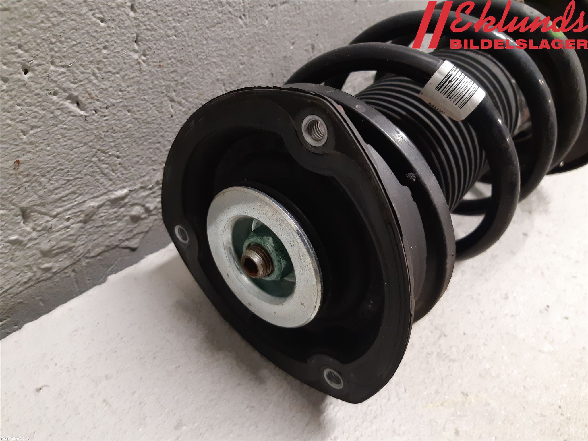Volkswagen VW GOLF / E-GOLF VII 13-20 Fjäderben Fram Höger