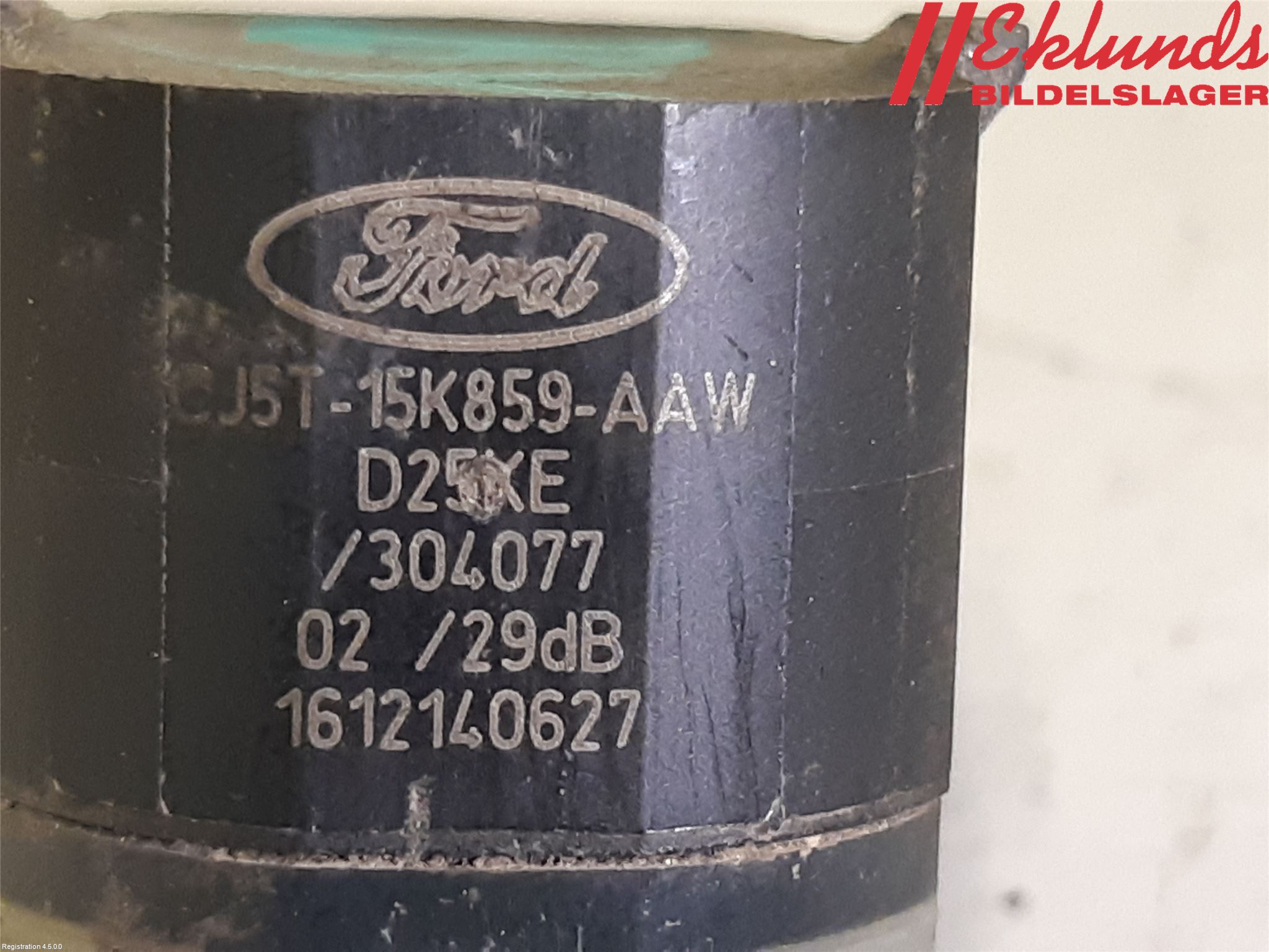 Ford C-MAX ll 15-19 Parkeringshjälp Backsensor