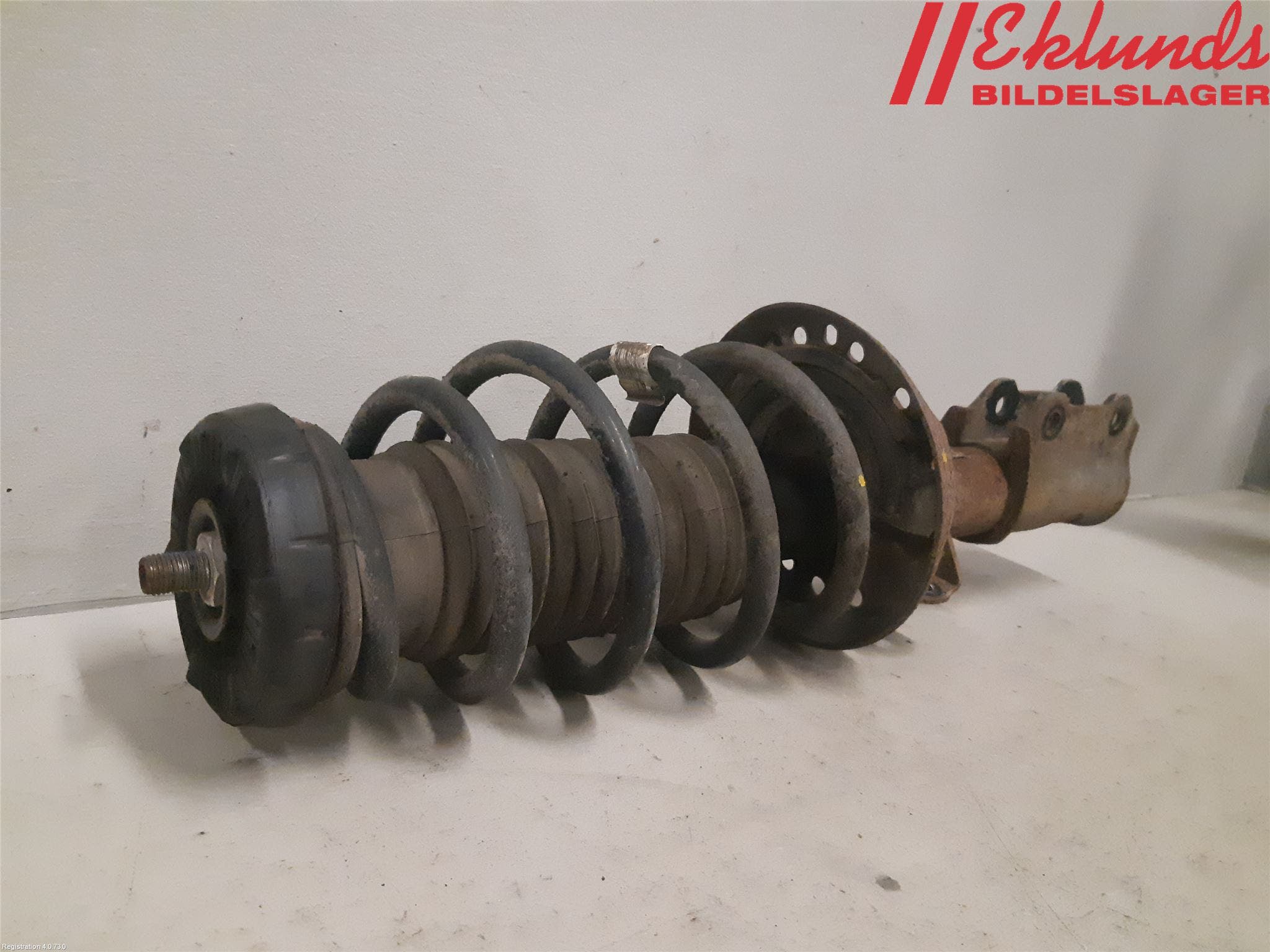 Opel ASTRA J 10-15 Fjäderben Fram Höger