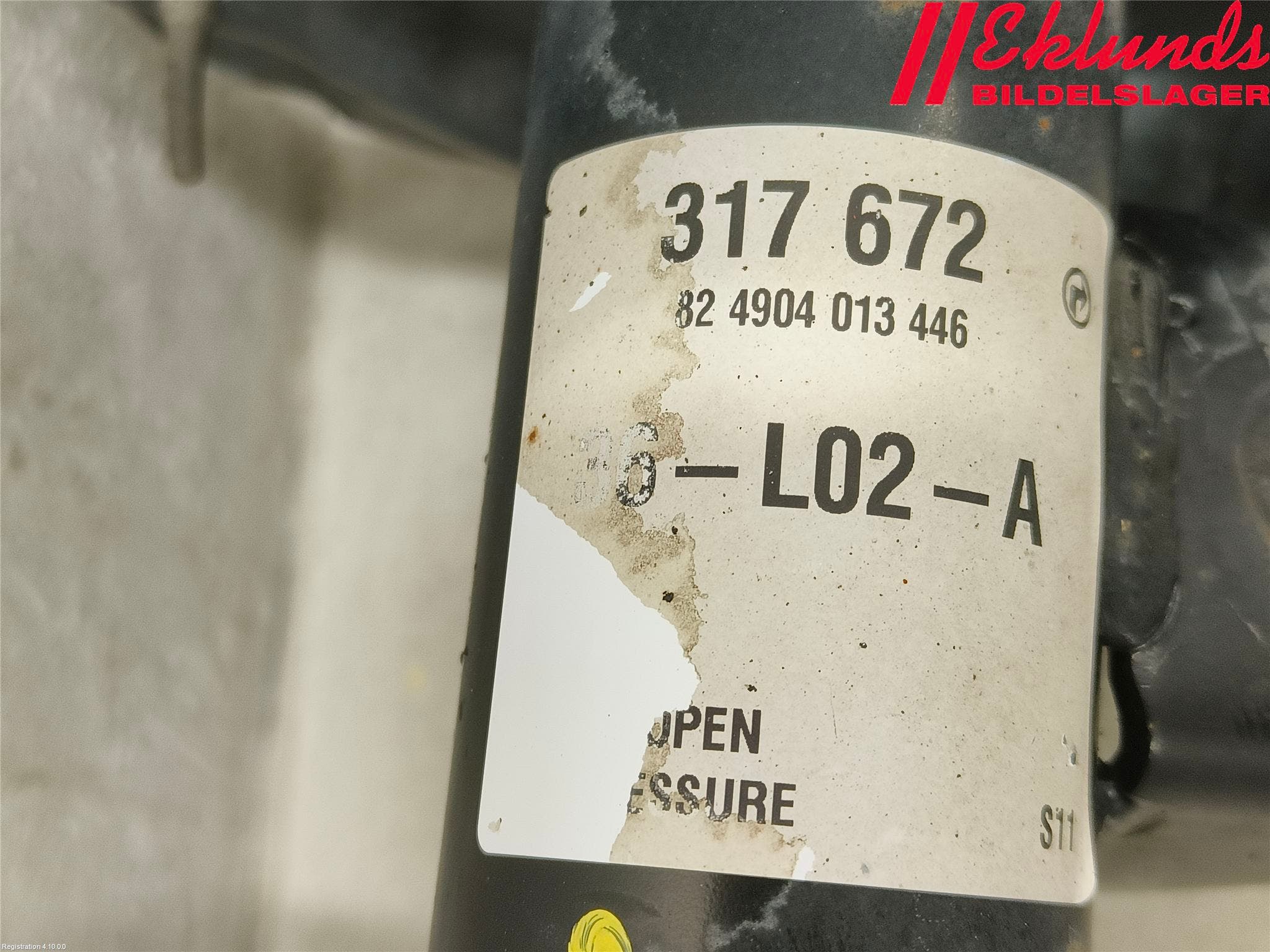 Volvo XC60 14-17 Fjäderben Fram Höger