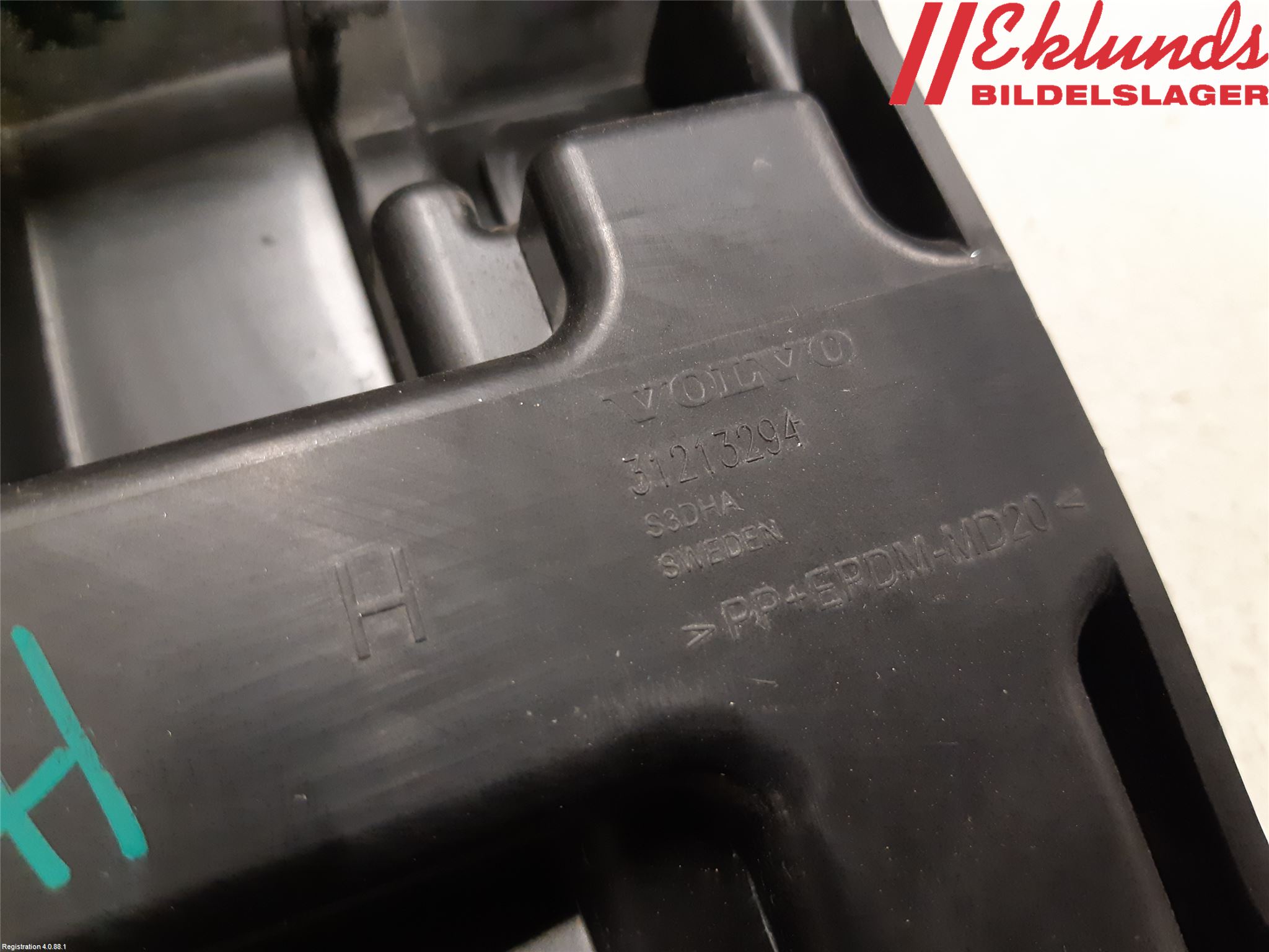 Volvo S80 07-13 Stötfångarfäste Bak Hö