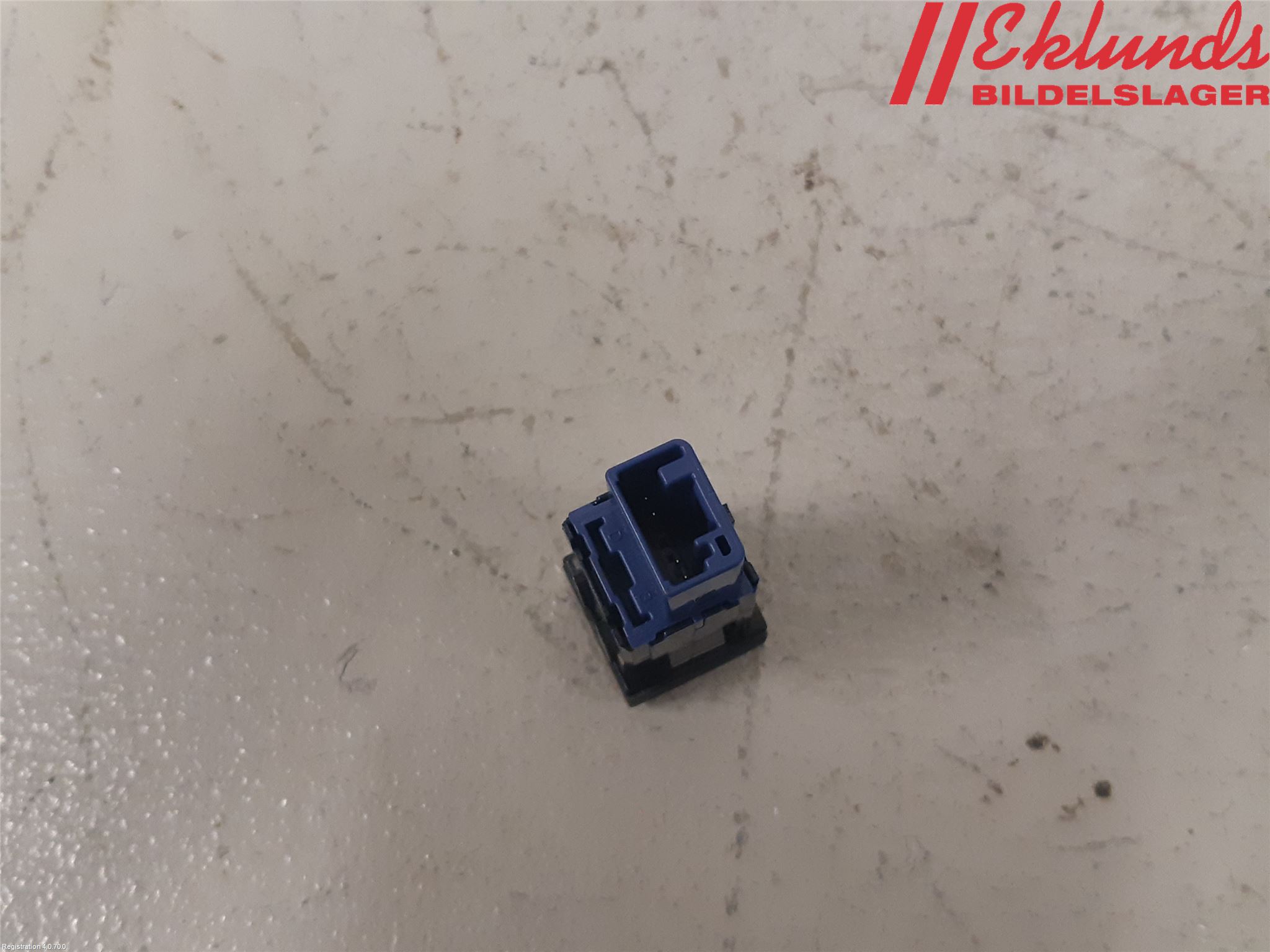 Toyota YARIS XP130 15-20 Strömställare Övrigt