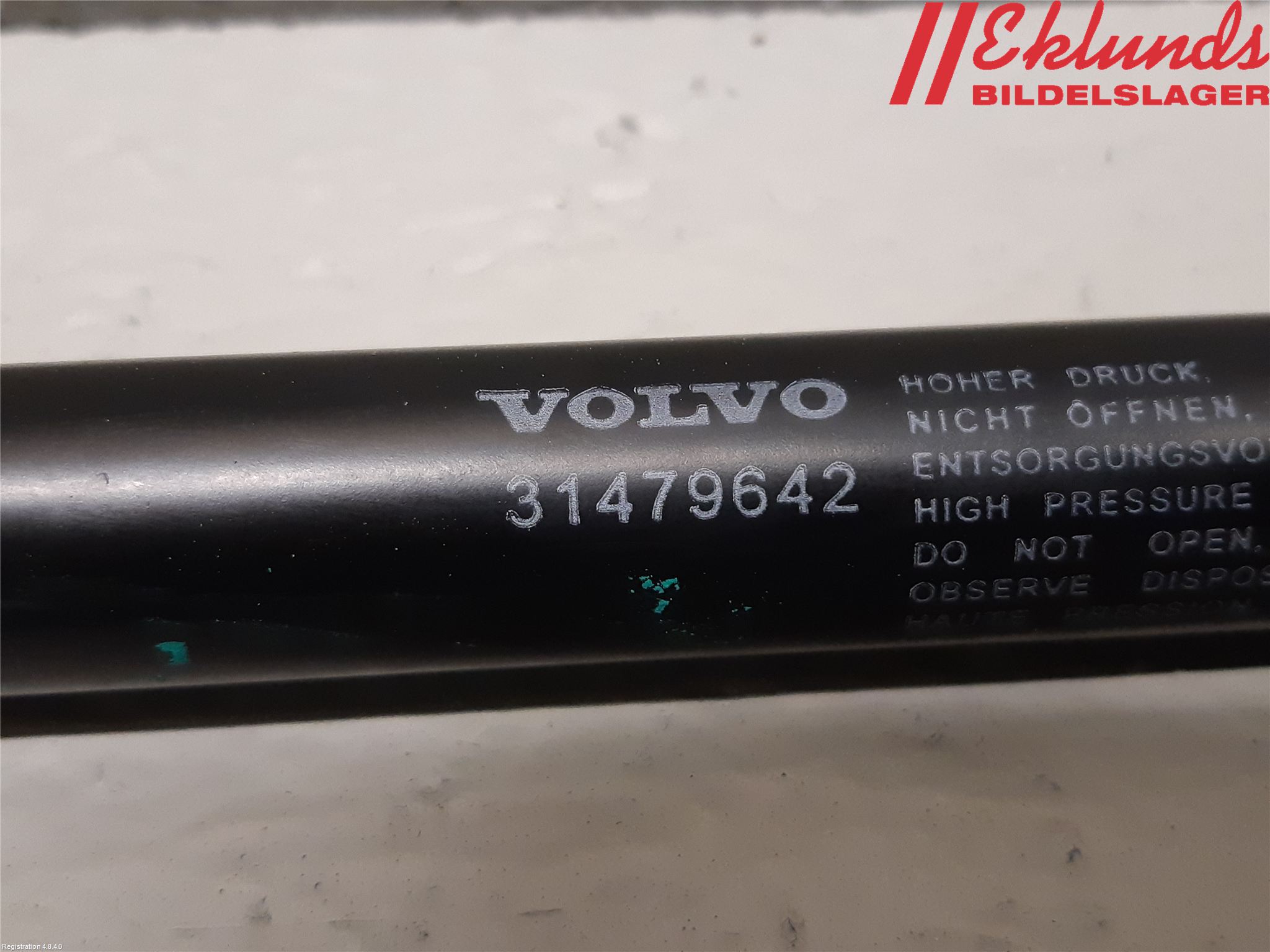 Volvo V90 CROSS COUNTRY 17->> Gasfjäder Motorhuv