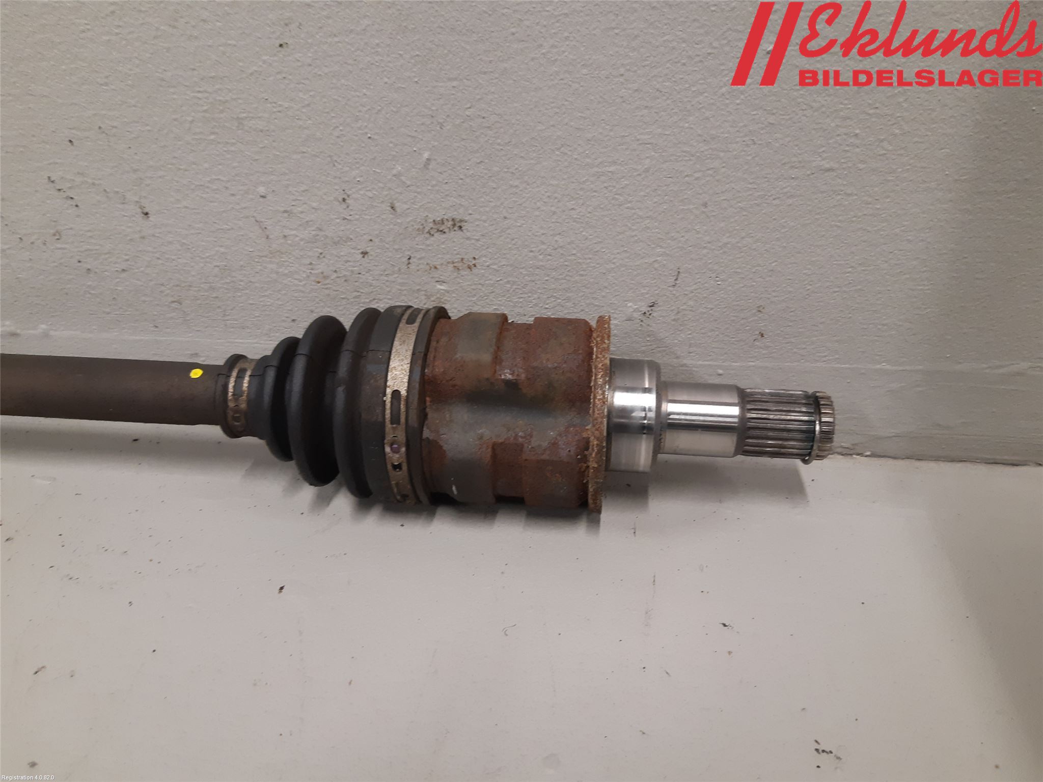 Toyota RAV4 19- Drivaxel Bak Vänster