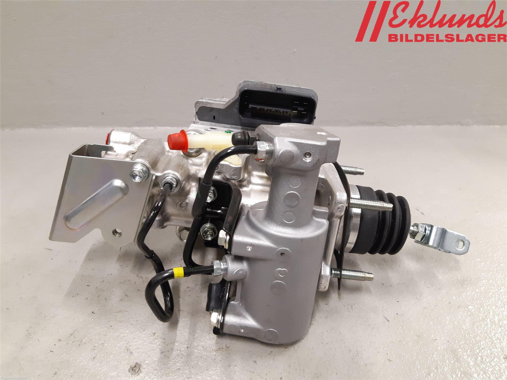 Toyota YARIS XP130 15-20 Abs Hydraulaggregat