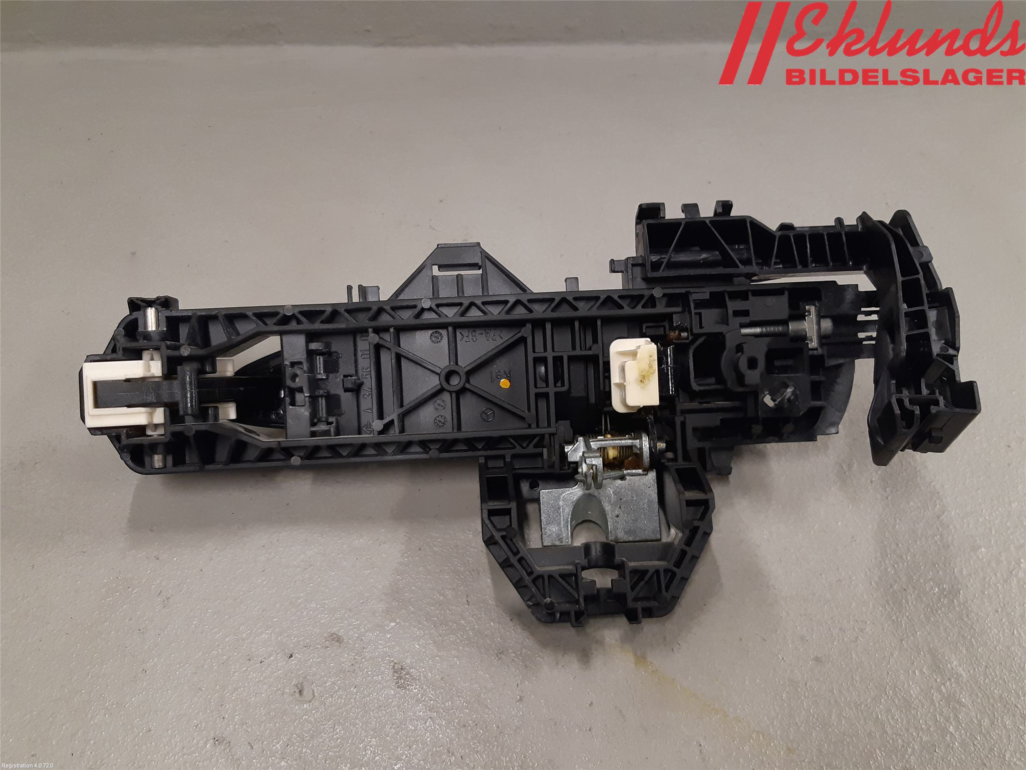 Mercedes-Benz MB E-KLASS COUPÈ/CAB(C207) 09-17 Dörrhandtag Yttre Hö