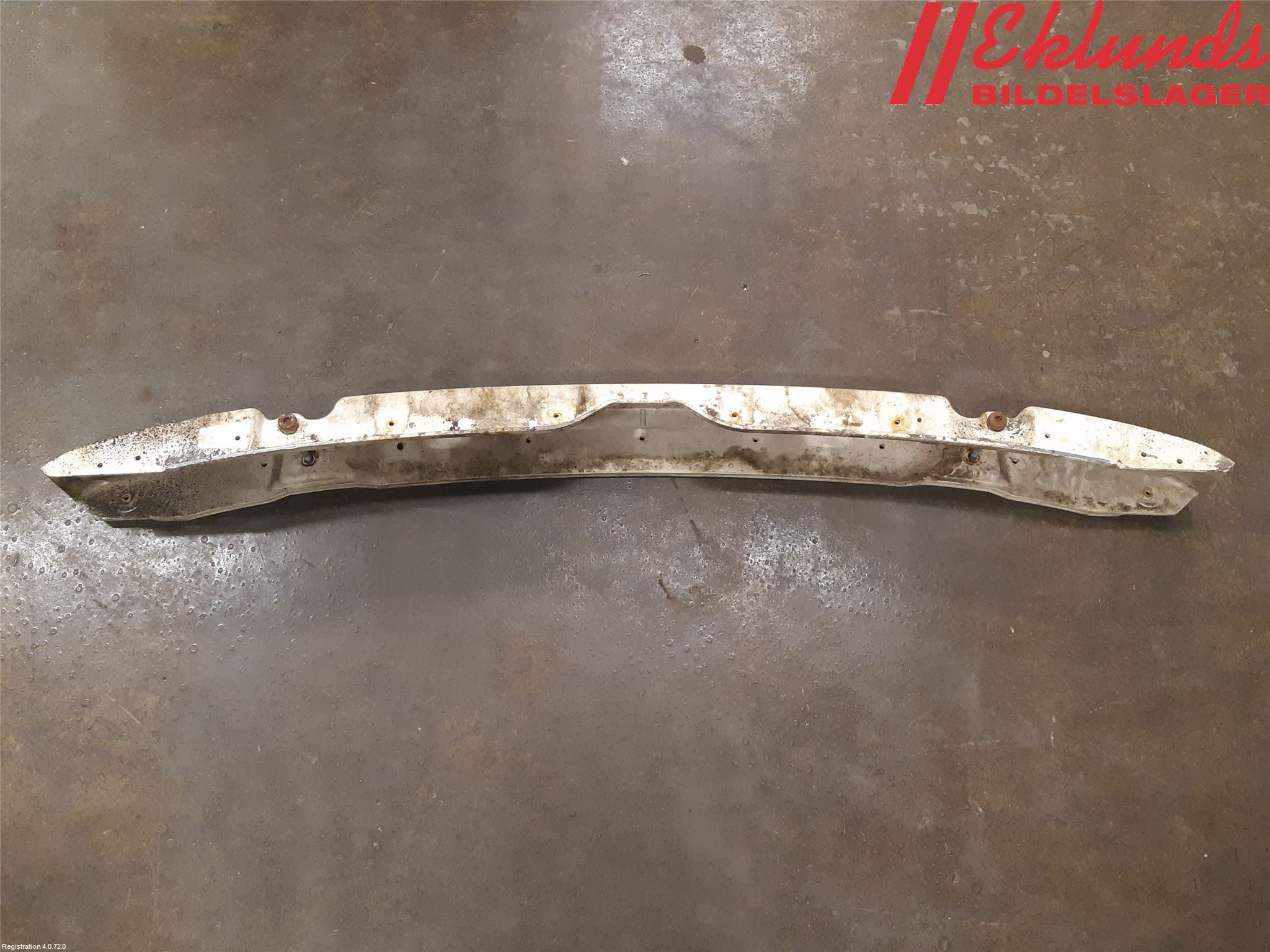 BMW 3 E46      98-05 Stötfångarbalk Bak