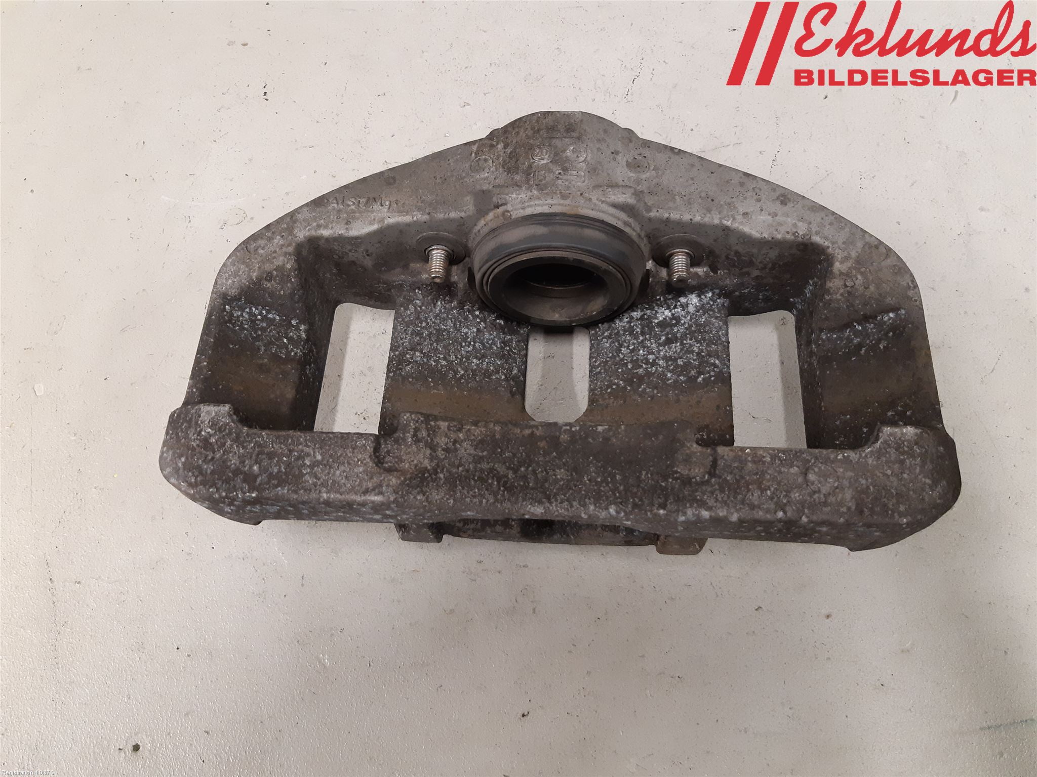 BMW 5 F10/F11/F18 09-17 Bromsok Fram Höger