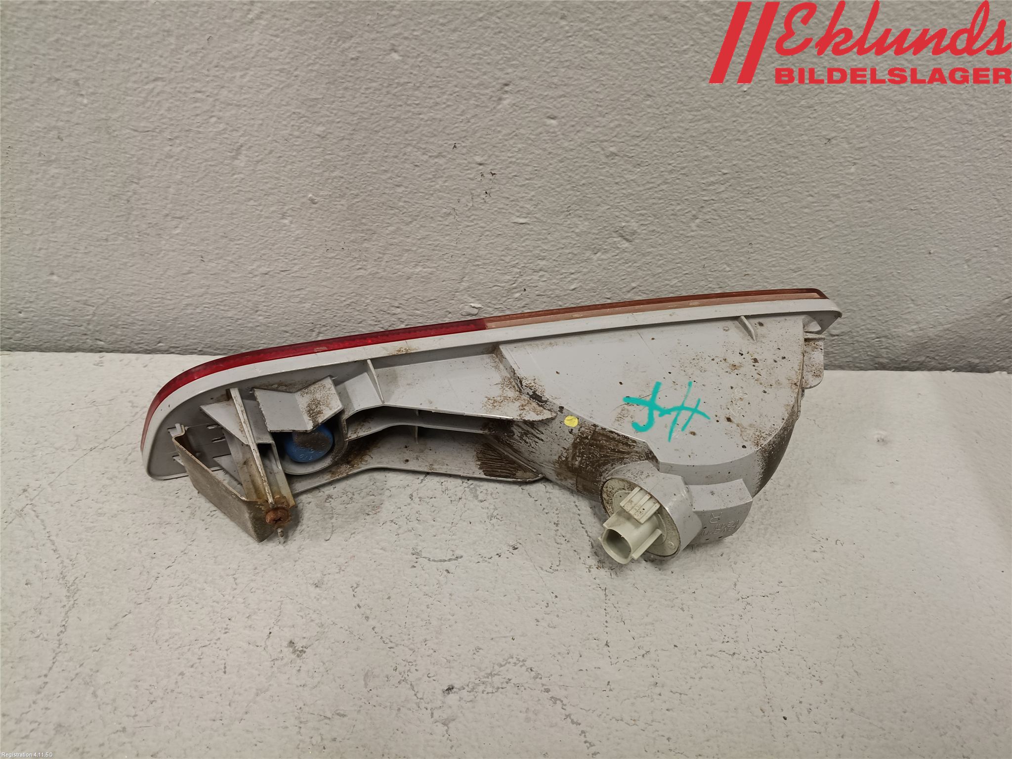 Mitsubishi OUTLANDER 13-21 Dimljus/Reflex Bak