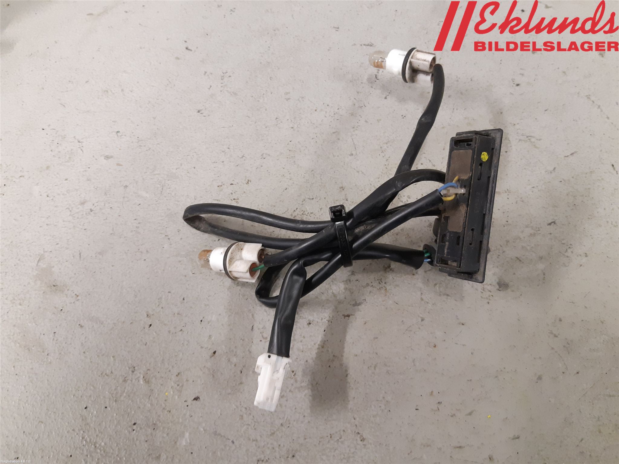 Nissan PULSAR Strömställare Baklucka