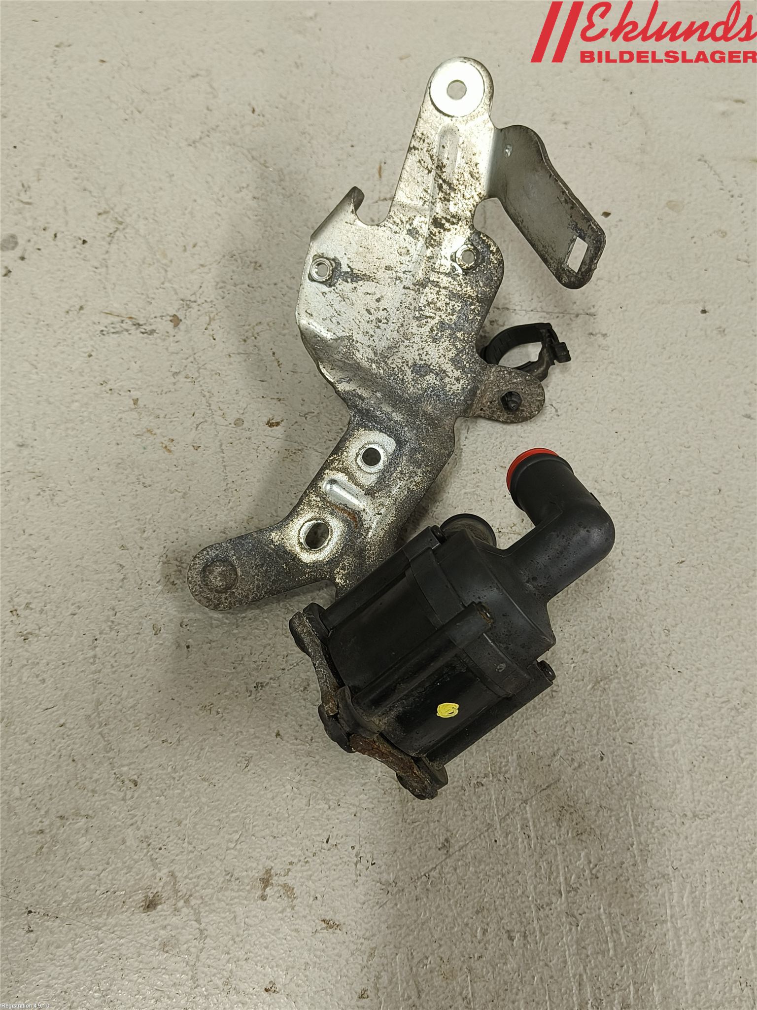 Volvo V60 19- Vattenpump
