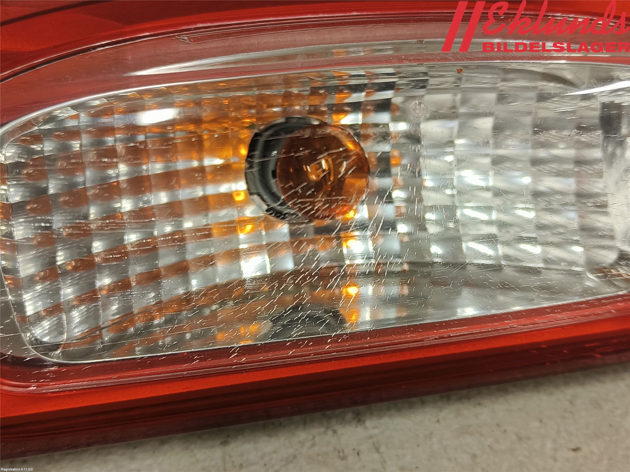 Opel VIVARO 01-14 Bakljus Höger