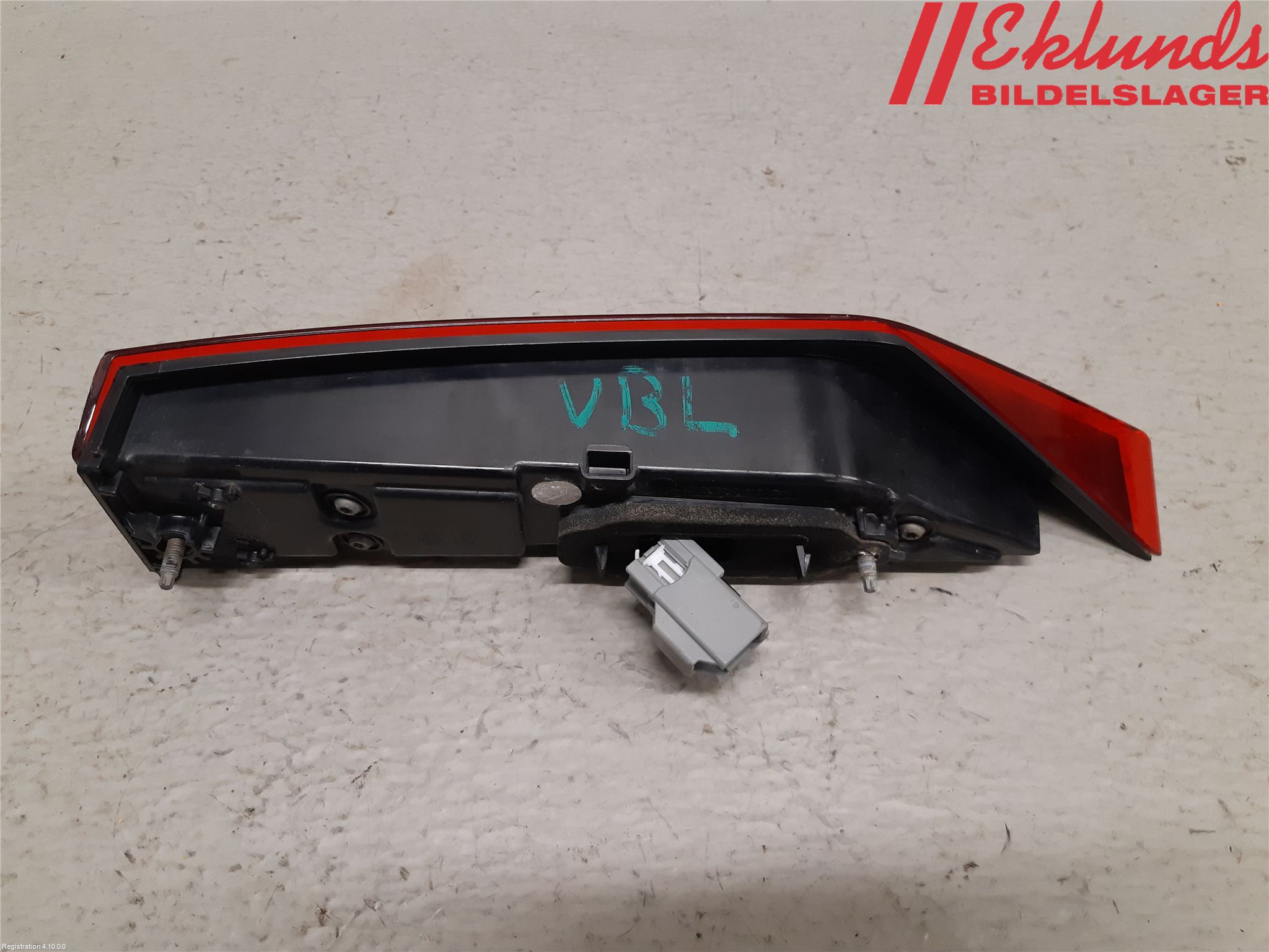 Volvo V60 19- Bakljus Lucka Vä