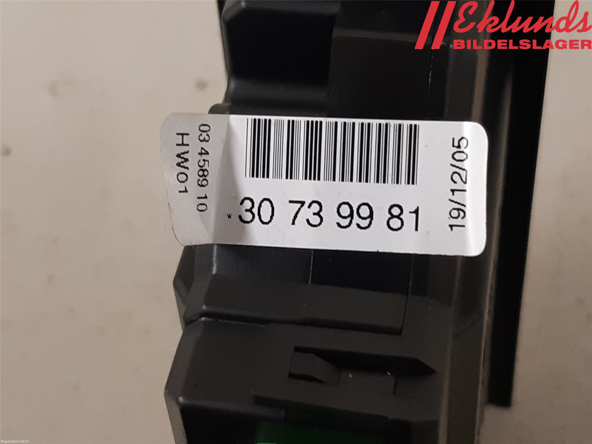 Volvo V70 05-08 Strömställare Elhiss