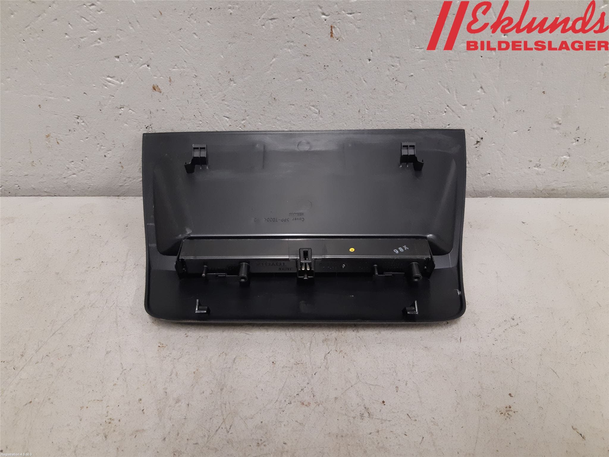 Toyota CAMRY 19-24 Bromsljus Bakruta