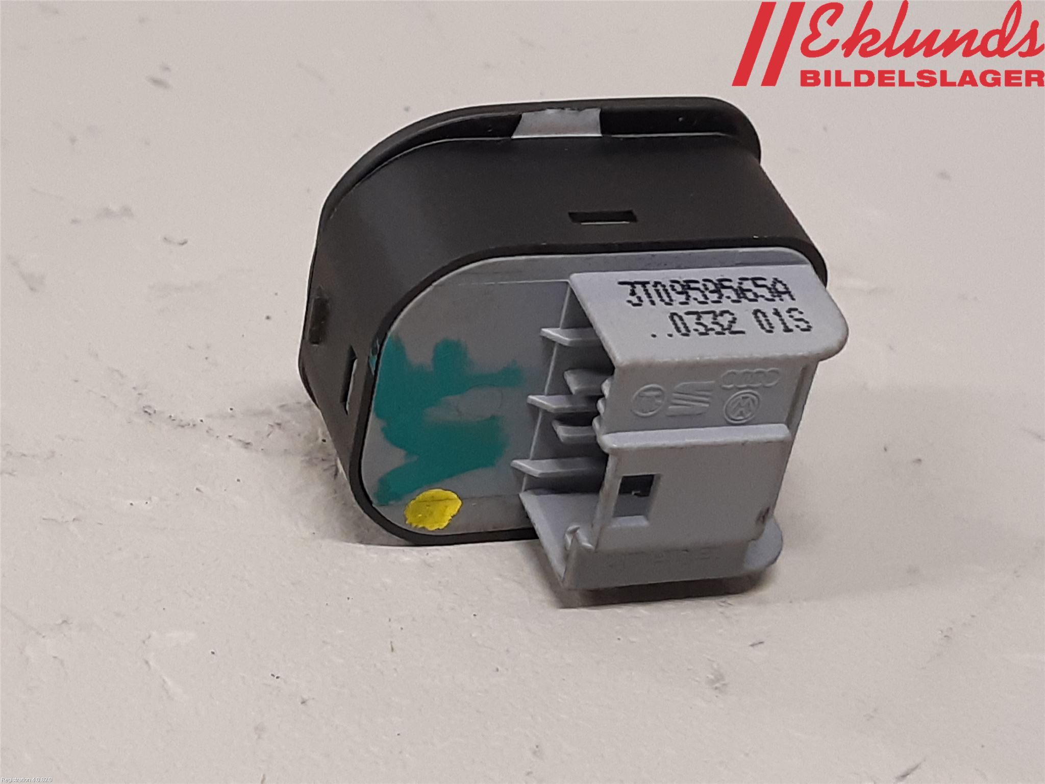 Skoda SUPERB 09-15 Strömställare Spegel