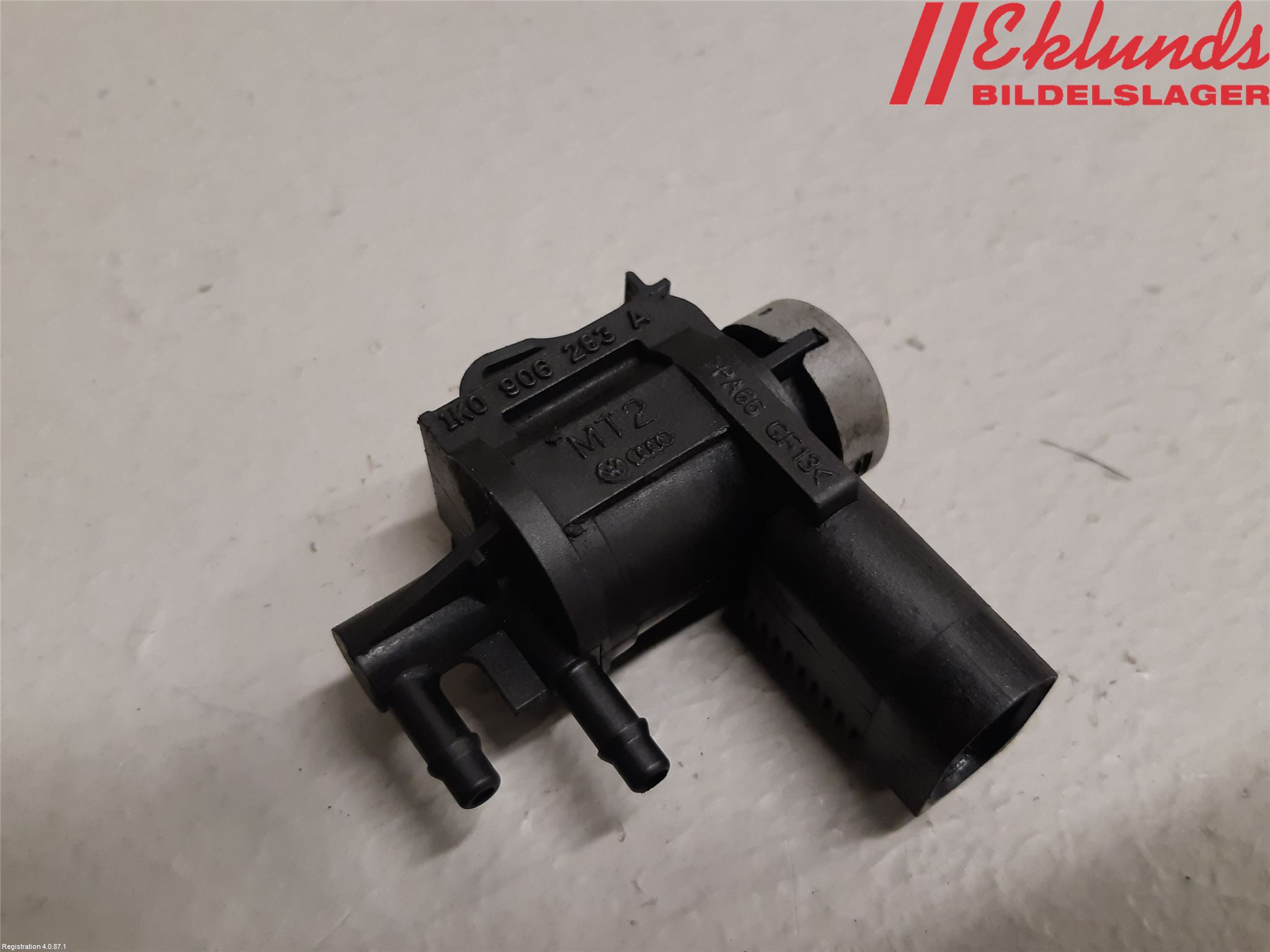 Volkswagen VW TOURAN 10-15 Vakuumventil