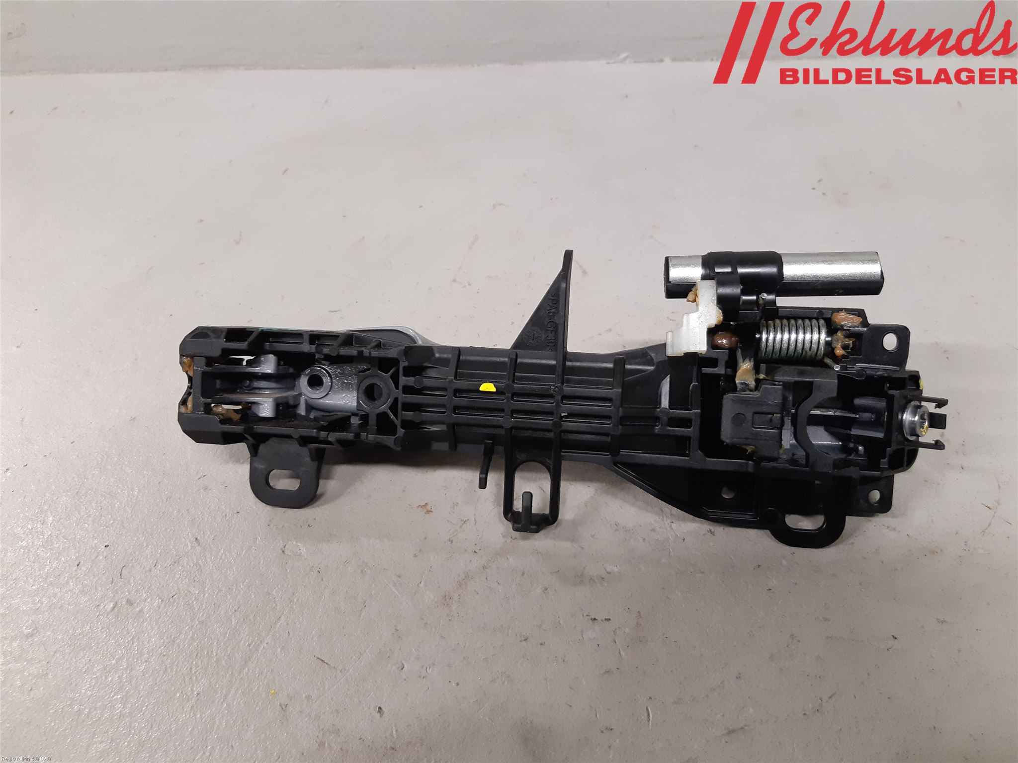 Toyota YARIS XP130 15-20 Dörrhandtag Yttre Hö