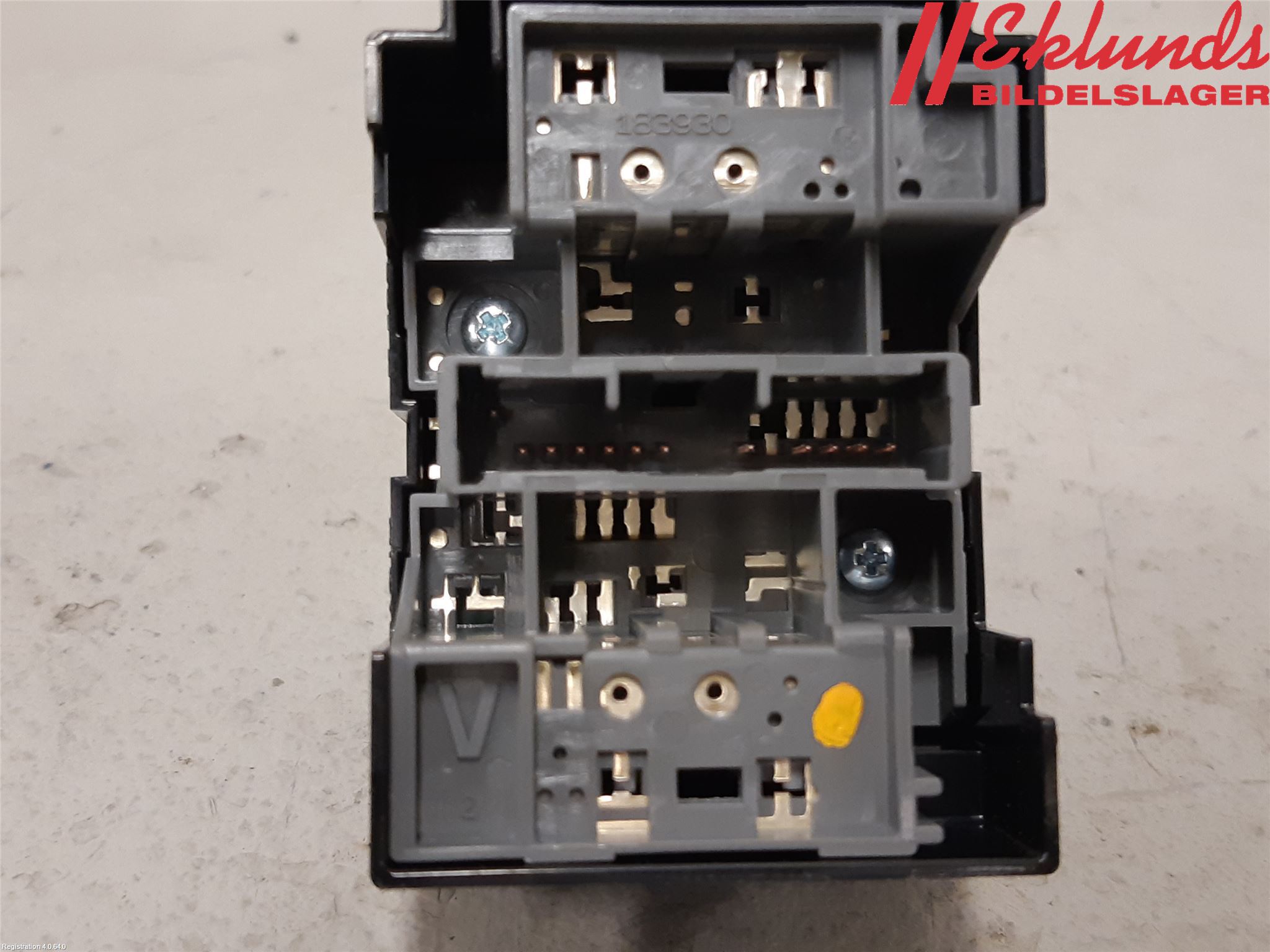 Toyota RAV4 19- Strömställare Spegel