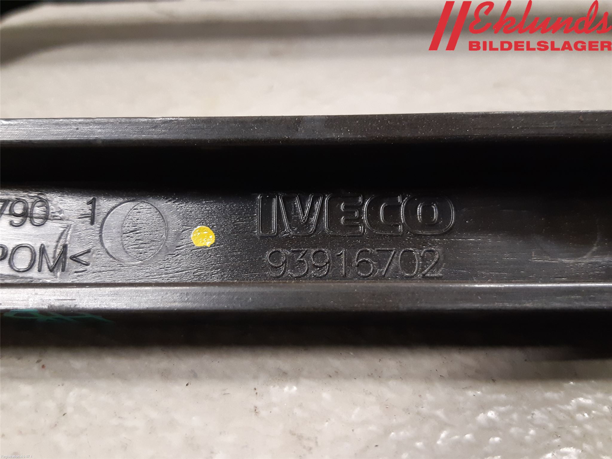 Iveco DAILY 14->> Dörrhandtag Inre Hö