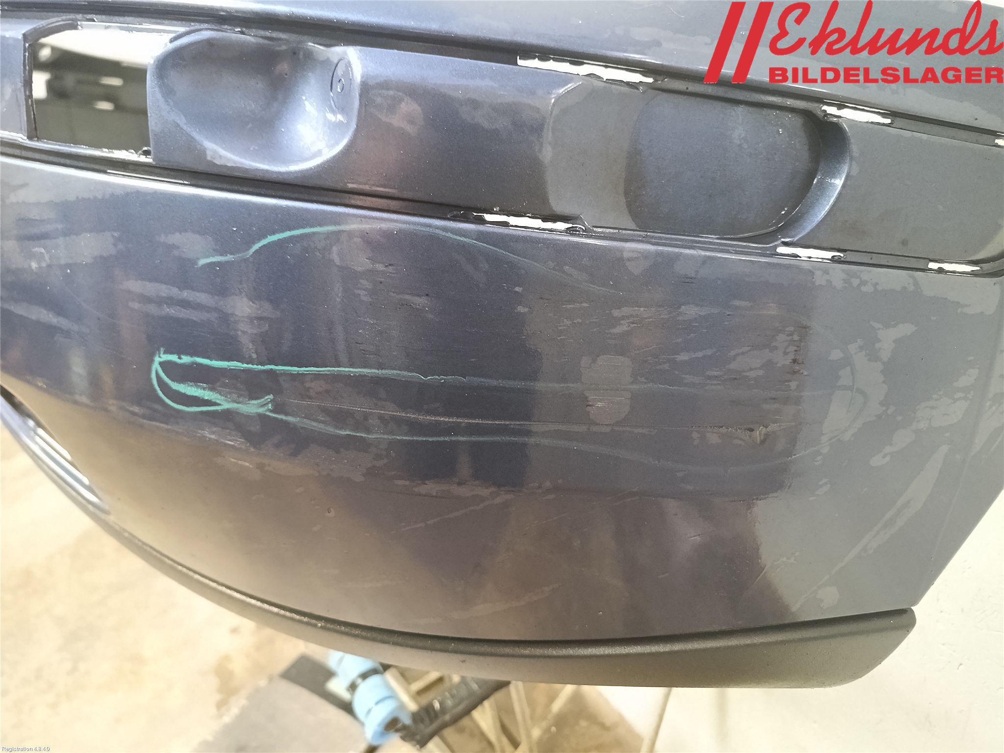 Volvo V70 00-04 Stötfångarbeklädnad Fram