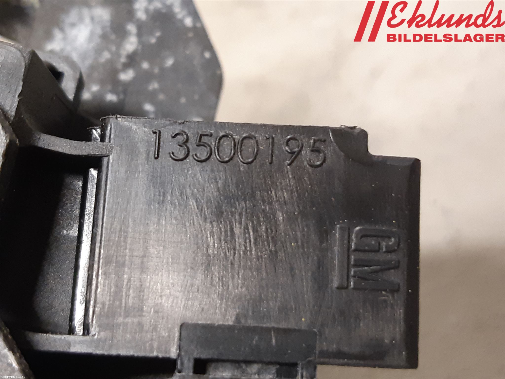 Opel ASTRA J 10-15 Låskista Baklucka