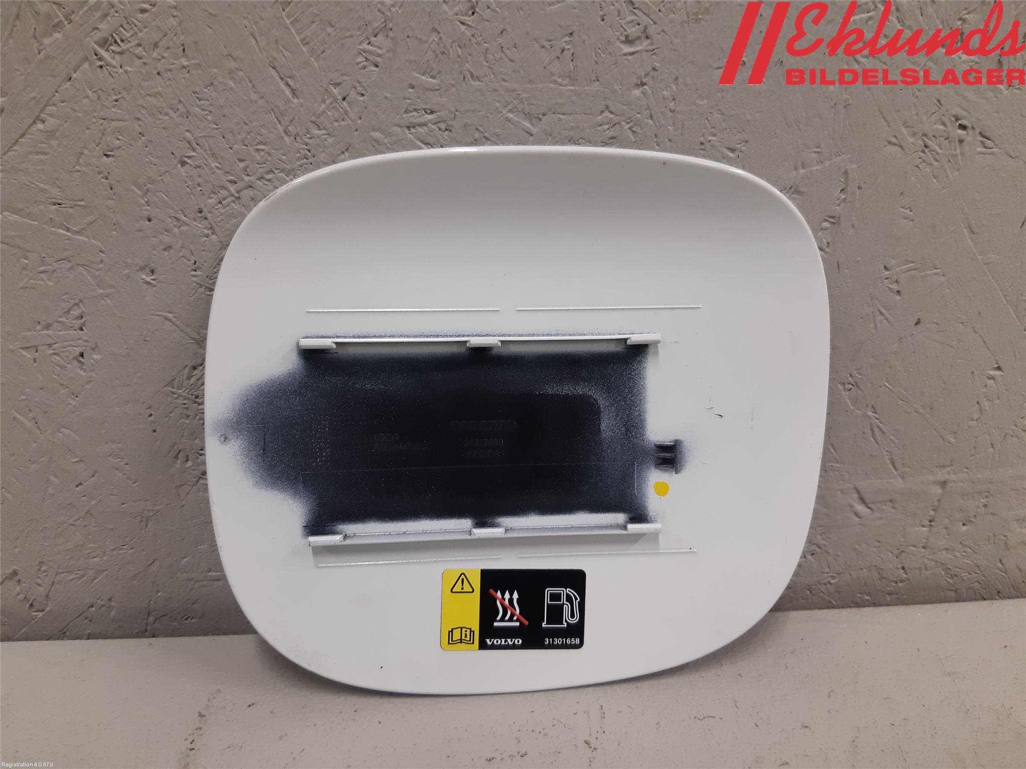 Volvo V60 11-13 Tanklucka