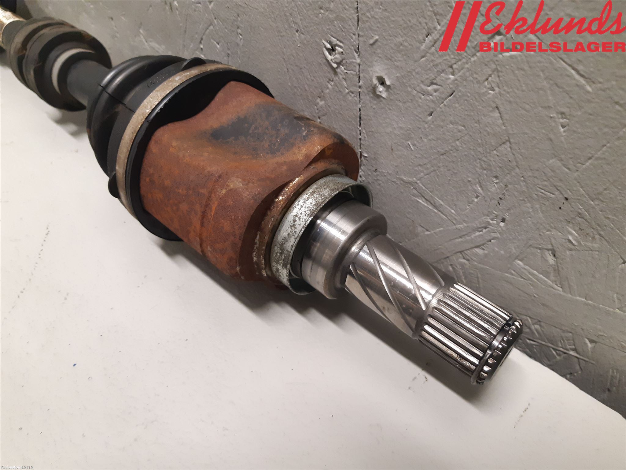 Nissan PULSAR Drivaxel Fram Vänster