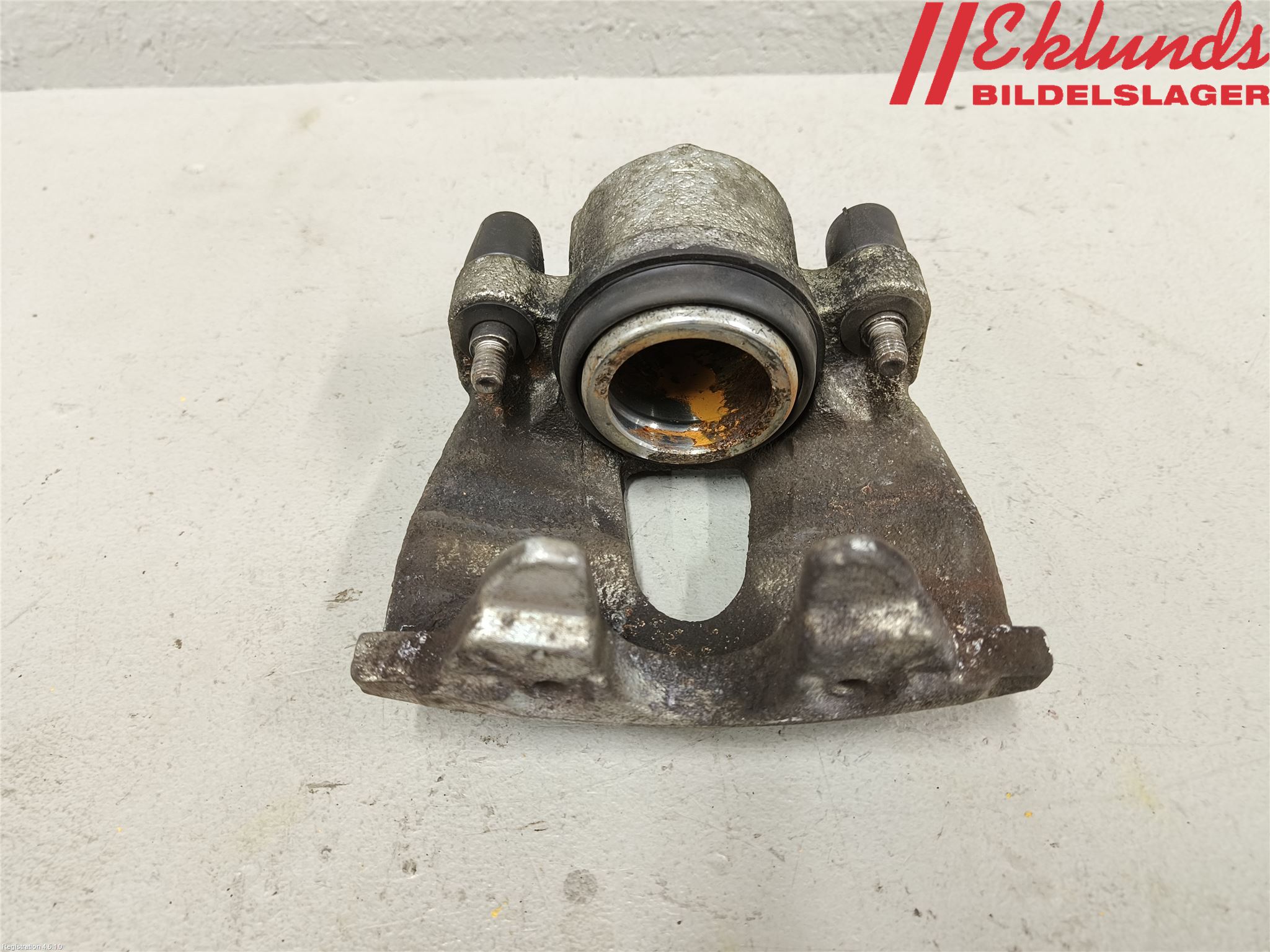 Ford KUGA 08-12 Bromsok Fram Vänster